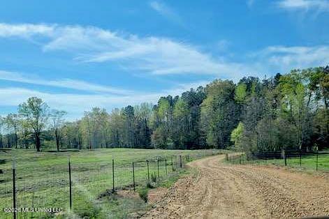 300 Center Crossing Road Property Photo 18