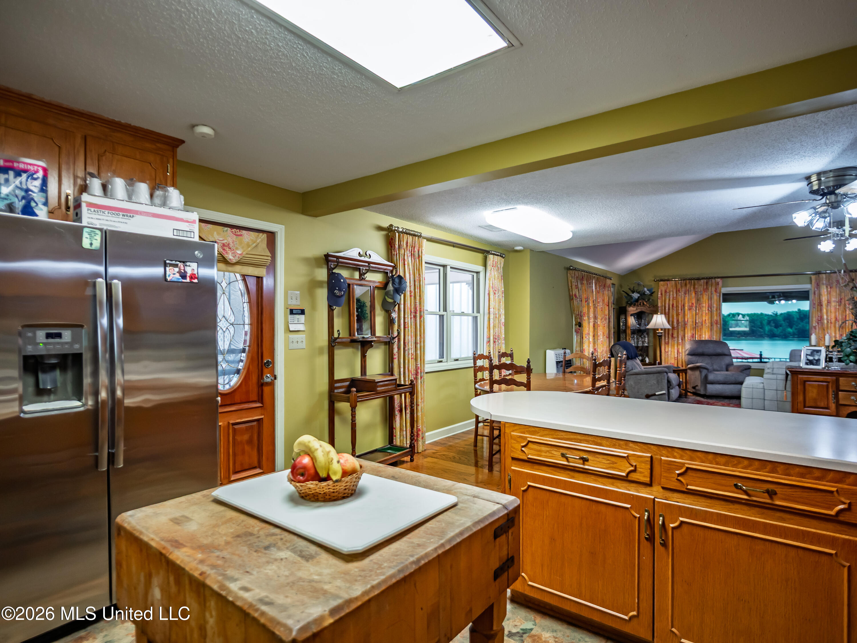 483 Lake Drive Property Photo 5