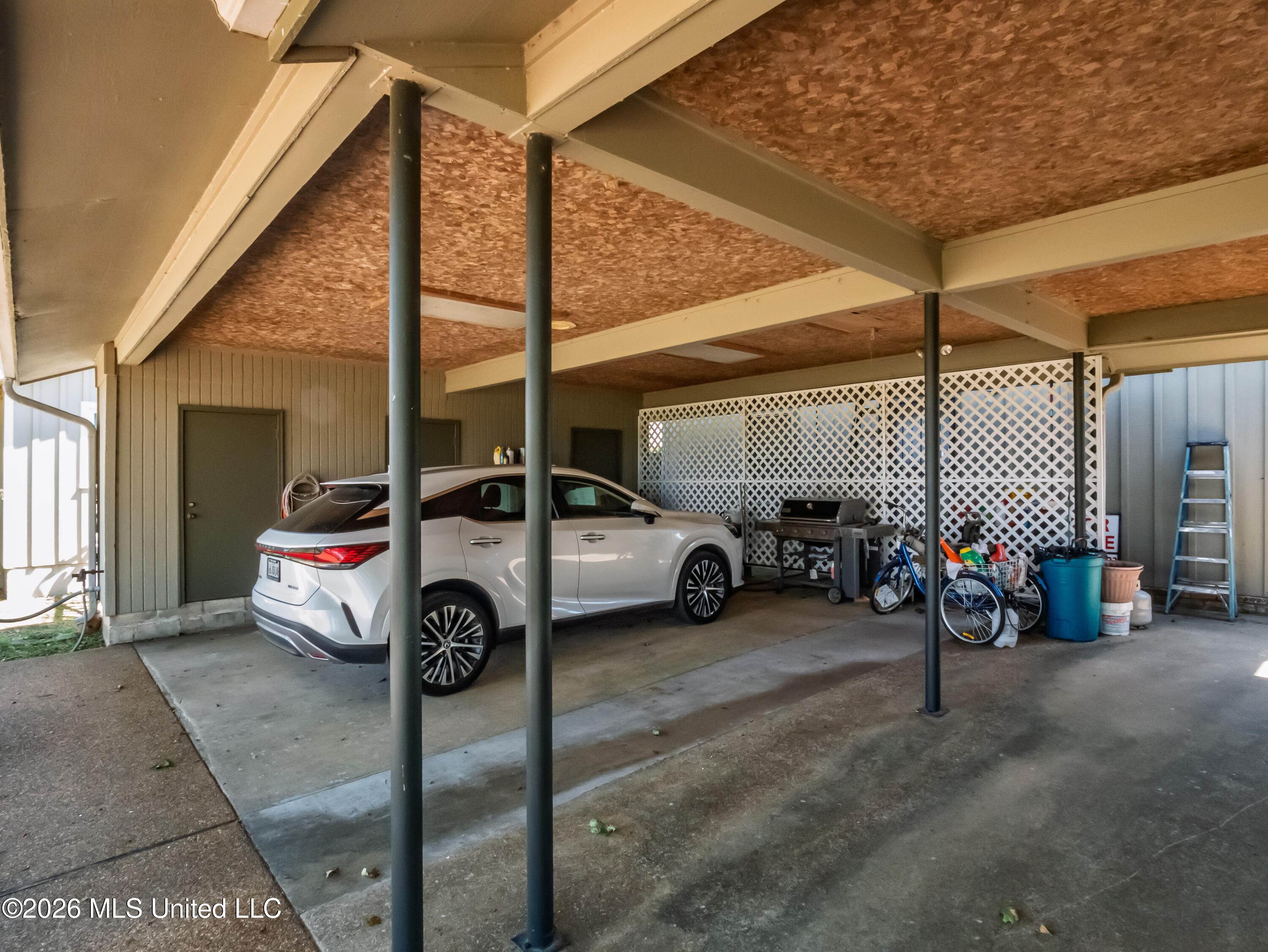 483 Lake Drive Property Photo 46