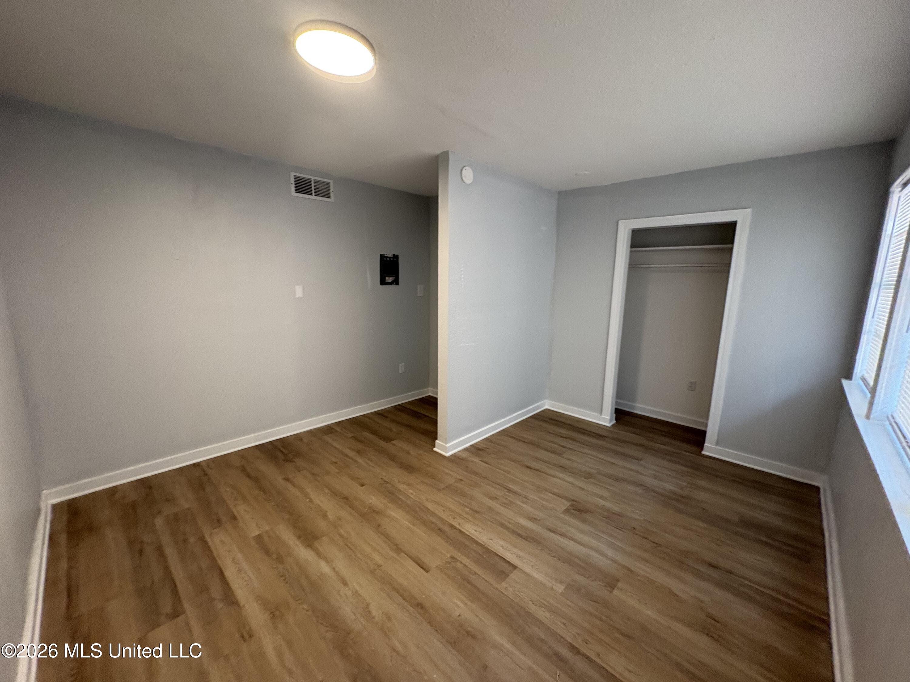 511 32nd Street Property Photo 8
