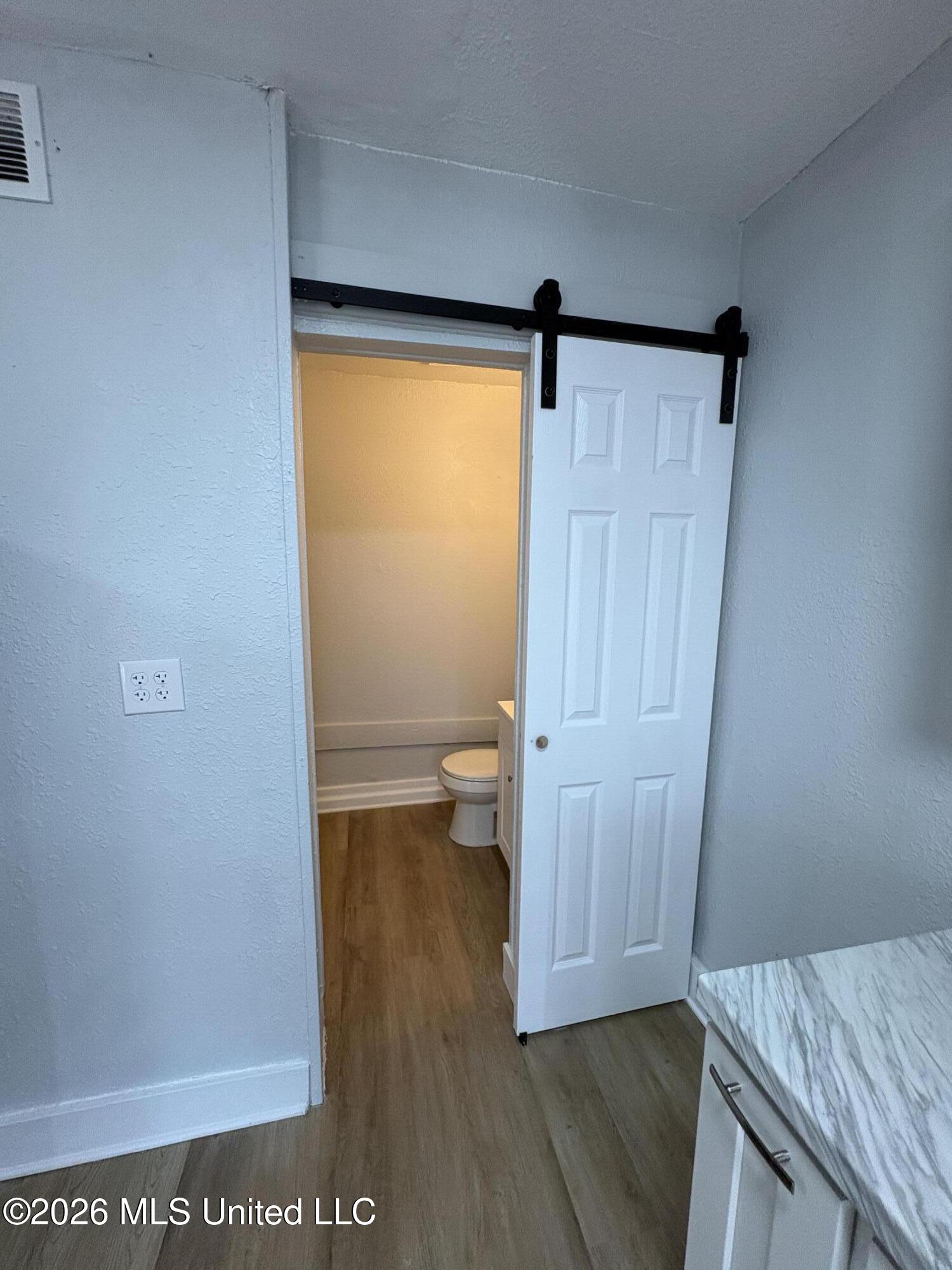 511 32nd Street Property Photo 12