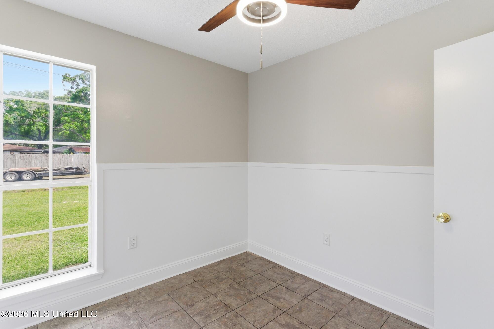 205 Woodside Drive Property Photo 30