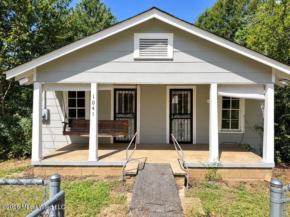 1041 Moaks Creek Road Property Photo 2