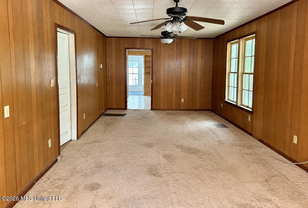 1041 Moaks Creek Road Property Photo 3