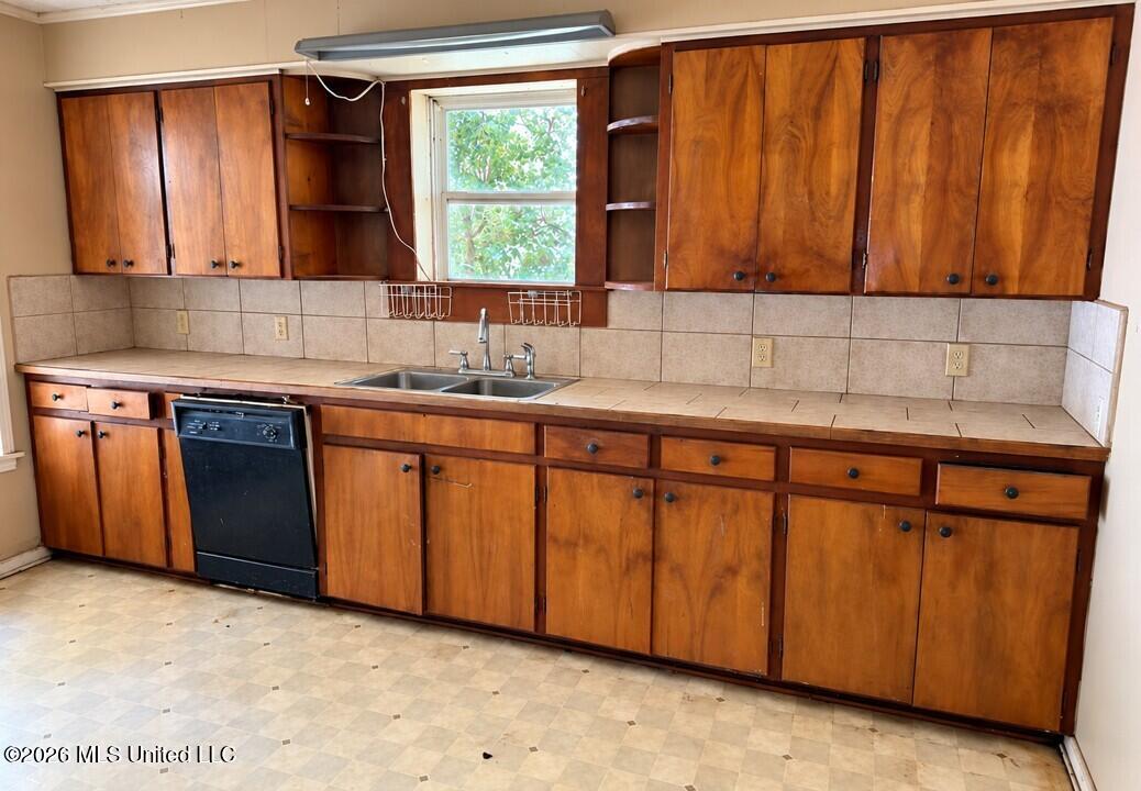 1041 Moaks Creek Road Property Photo 4