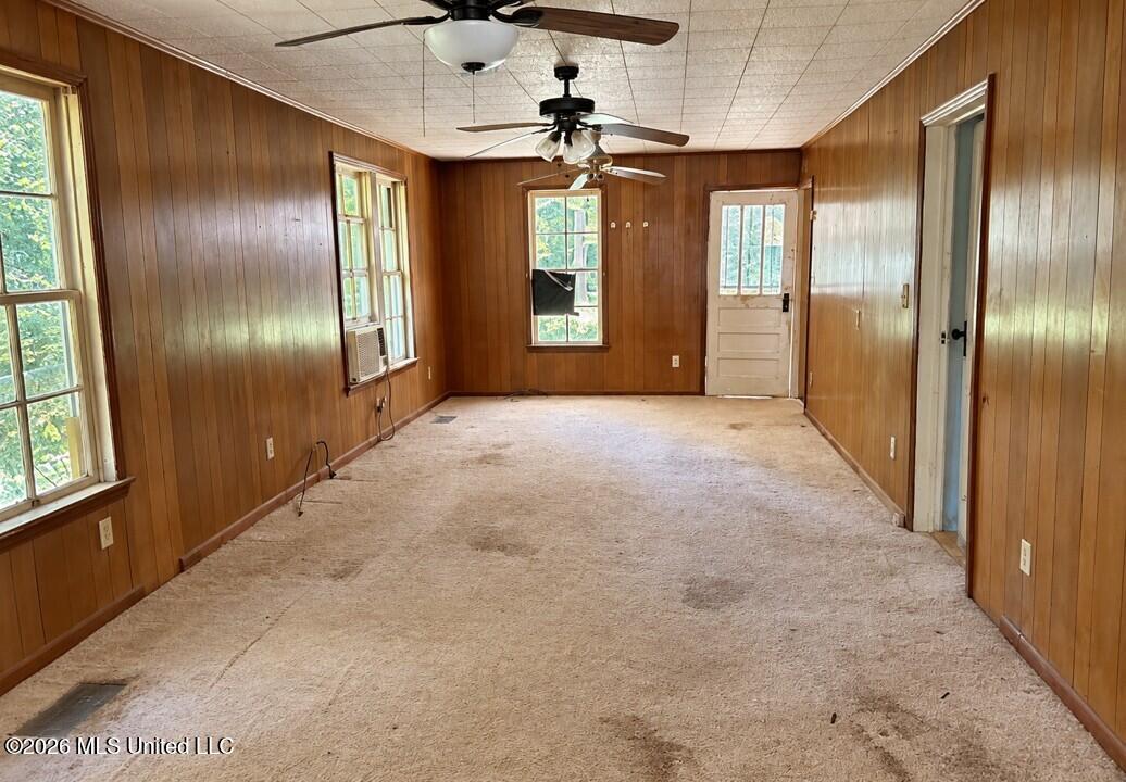 1041 Moaks Creek Road Property Photo 8