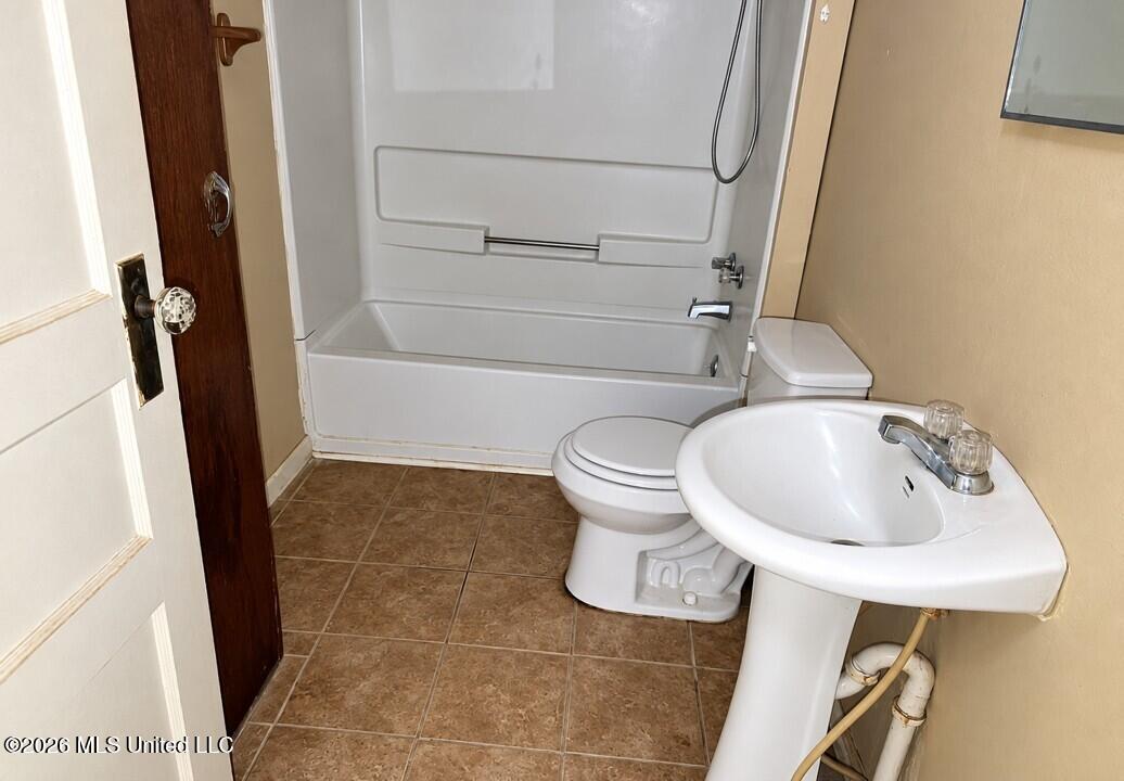 1041 Moaks Creek Road Property Photo 15