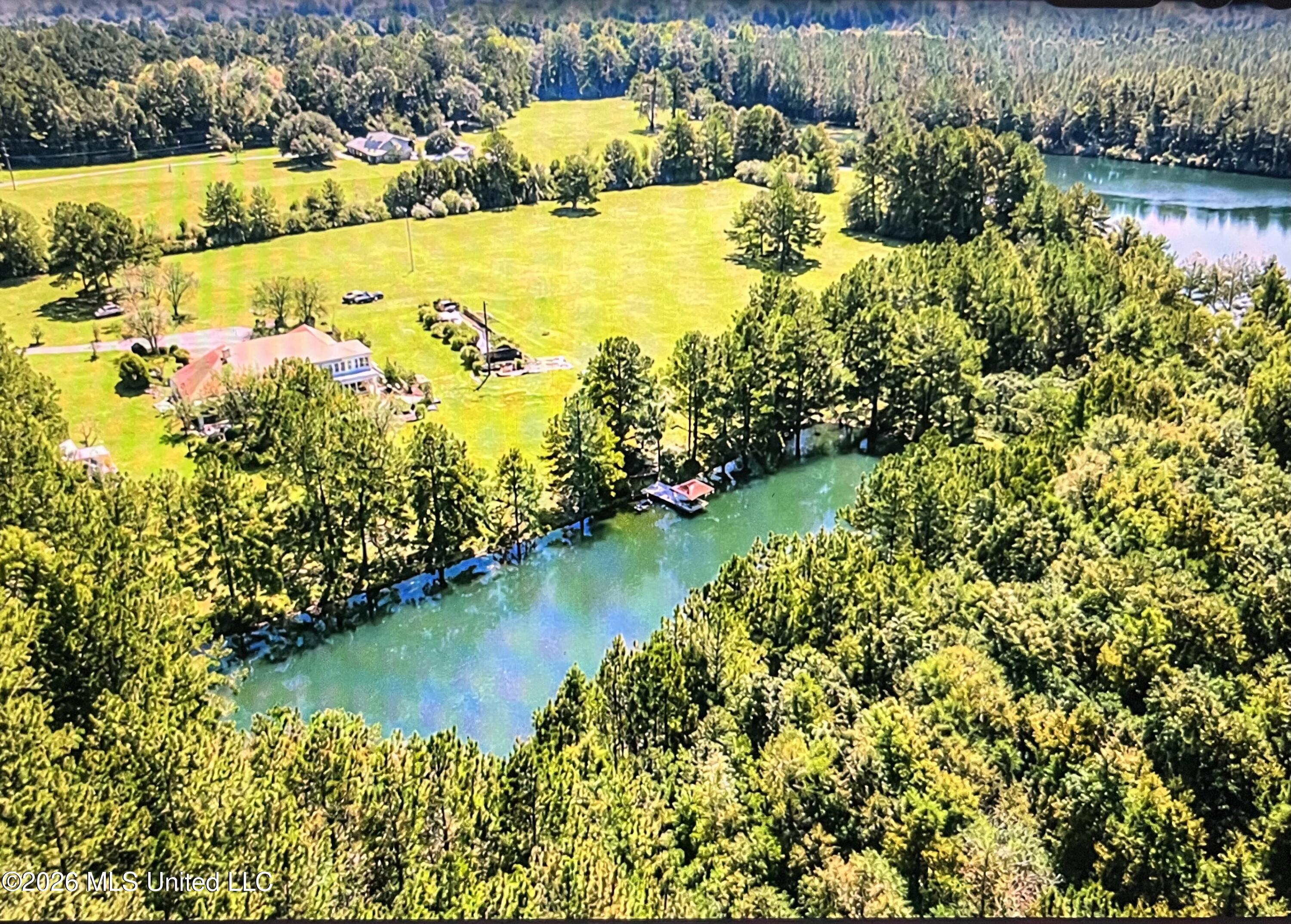 91 W Virgil Lewis Road Property Photo 8