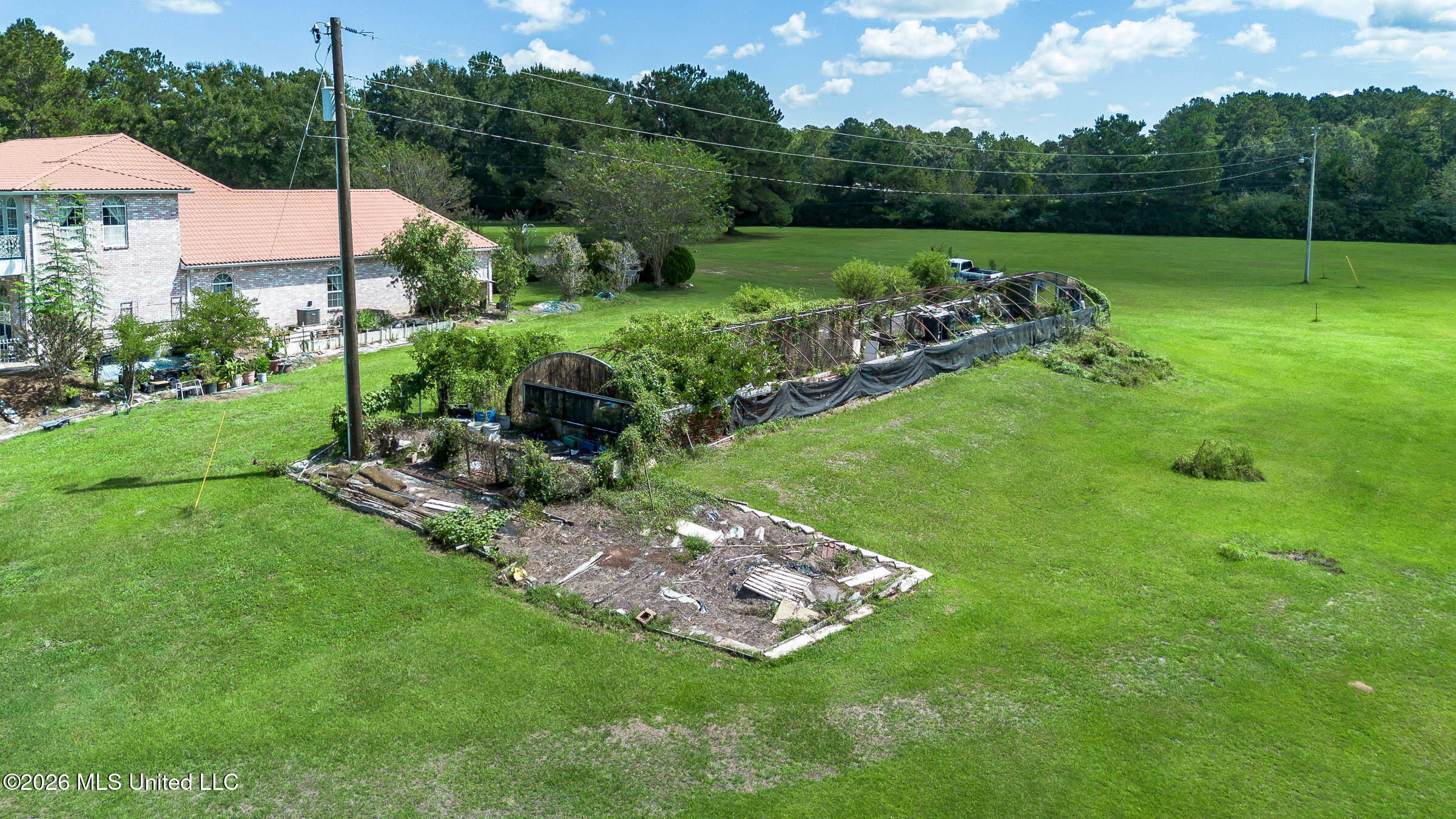 91 W Virgil Lewis Road Property Photo 32