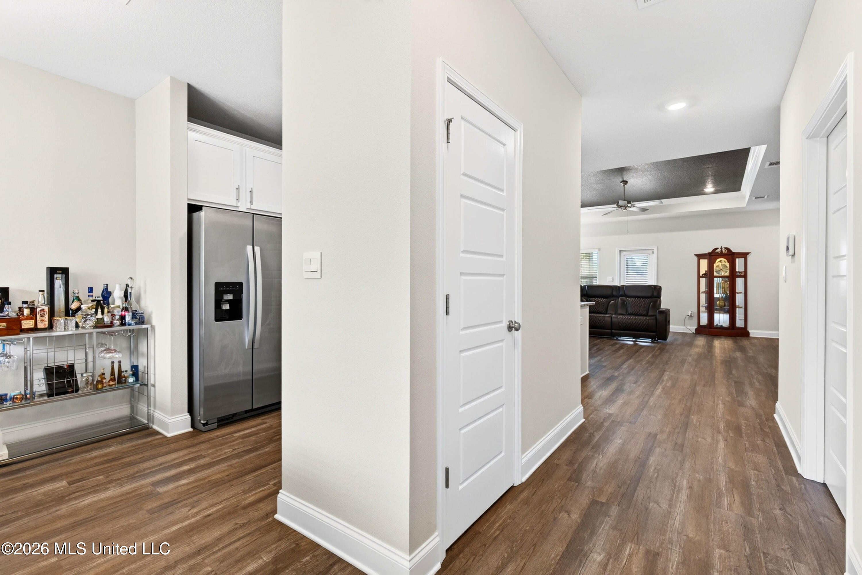17920 Kelso Drive Property Photo 3