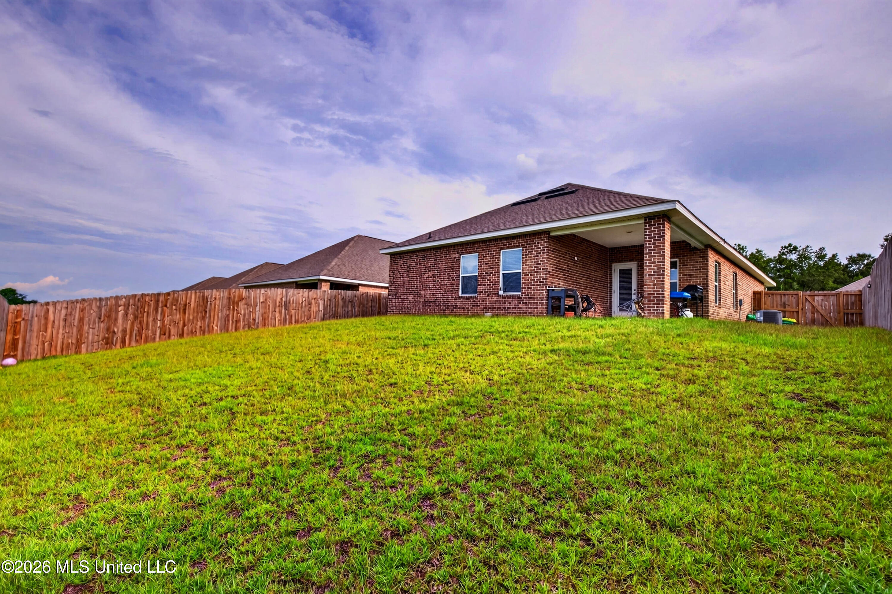 17920 Kelso Drive Property Photo 25