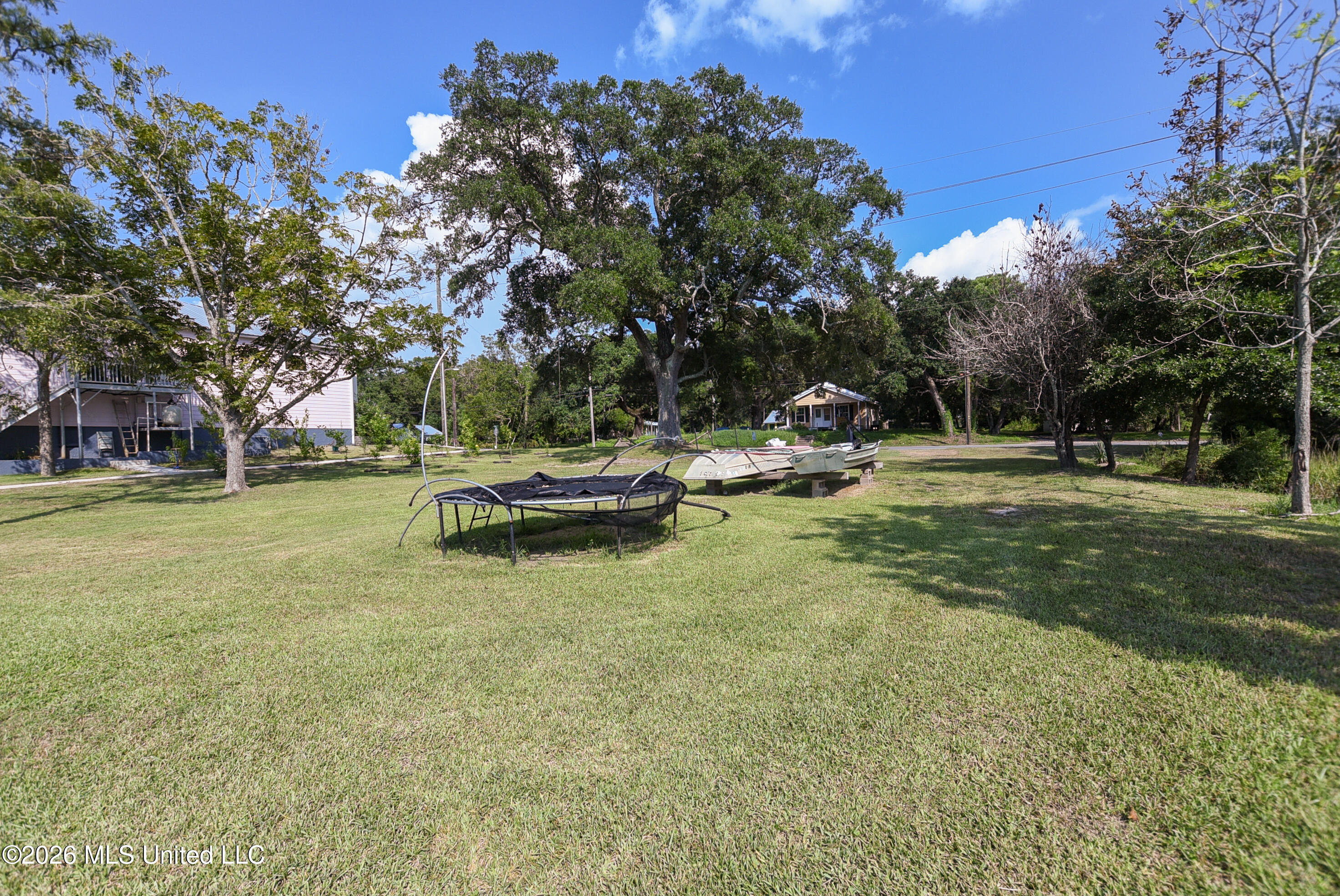 N Canty Street Property Photo 5
