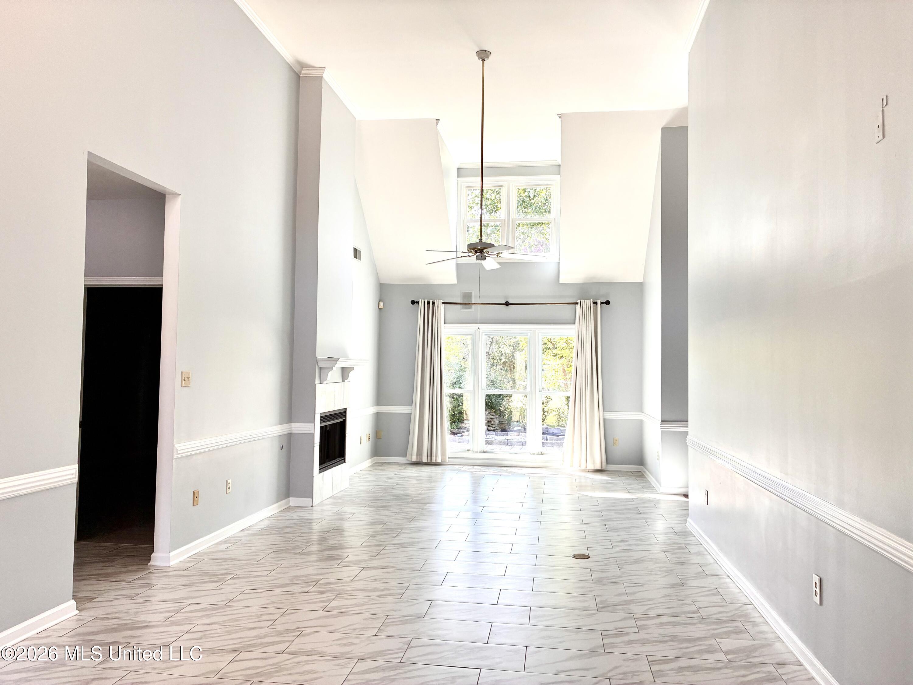 8327 Waverly Cove Property Photo 2