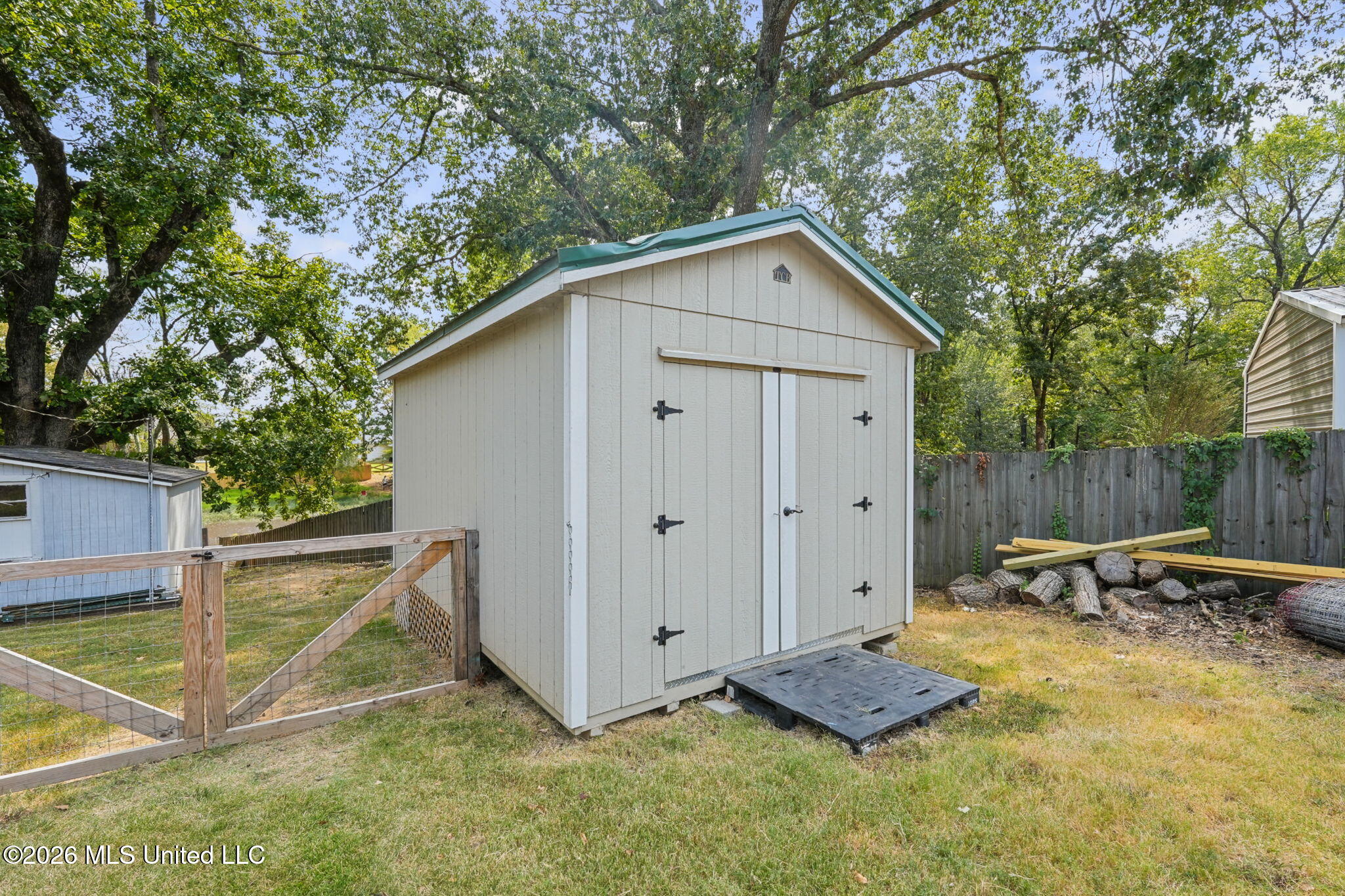 1760 Malone Road Property Photo 5
