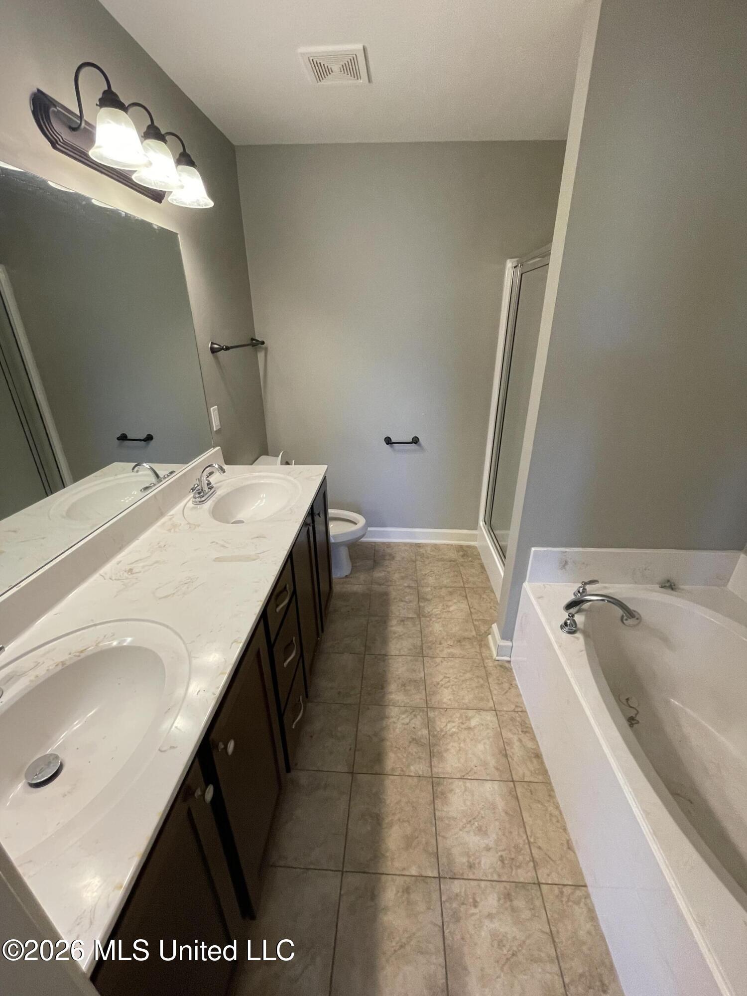 8723 Smith Ranch Drive Property Photo 6