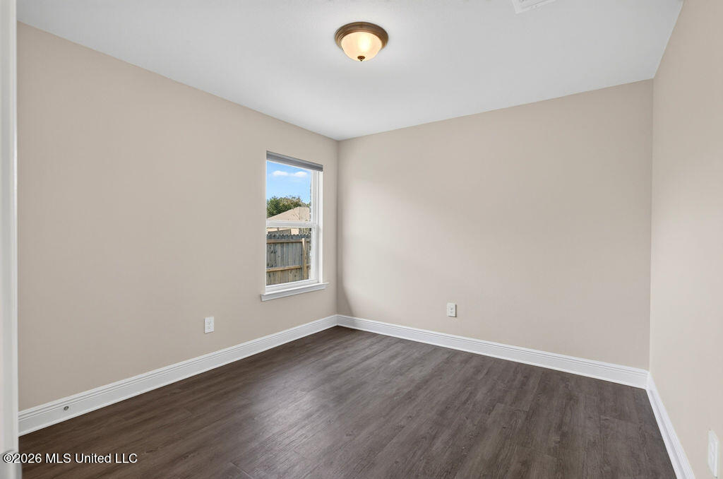 15028 Emersyn Lane Property Photo 31
