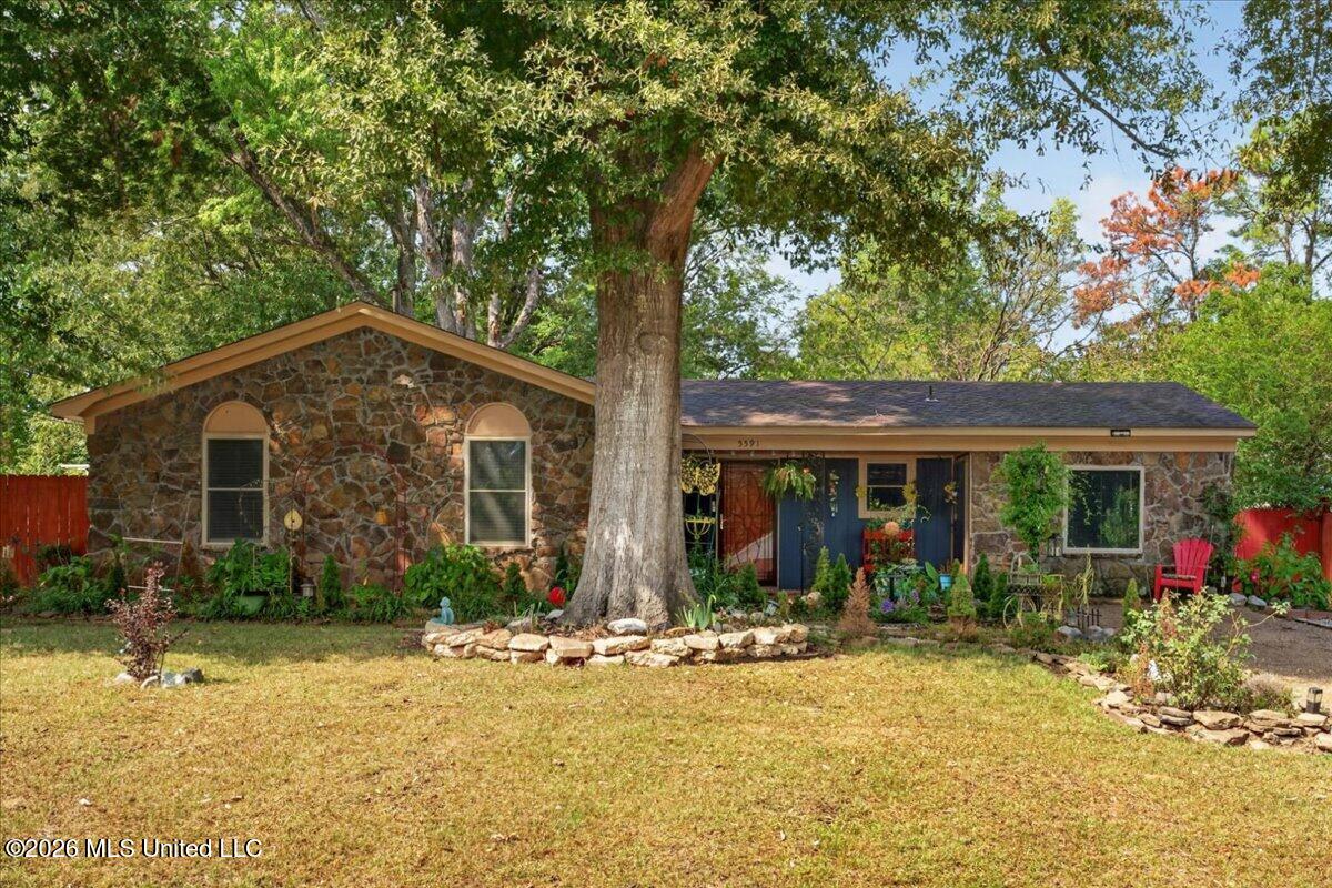 5591 Cherokee Drive Property Photo 1