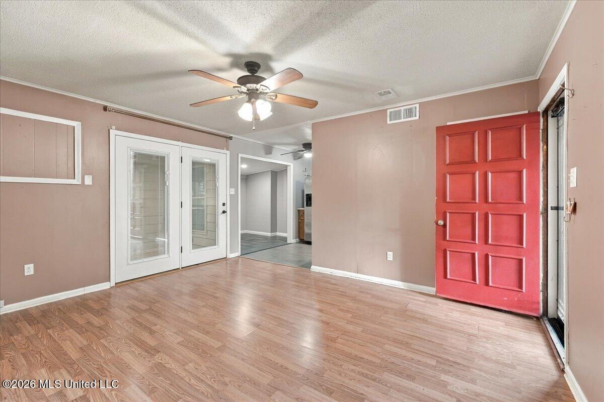 5591 Cherokee Drive Property Photo 6