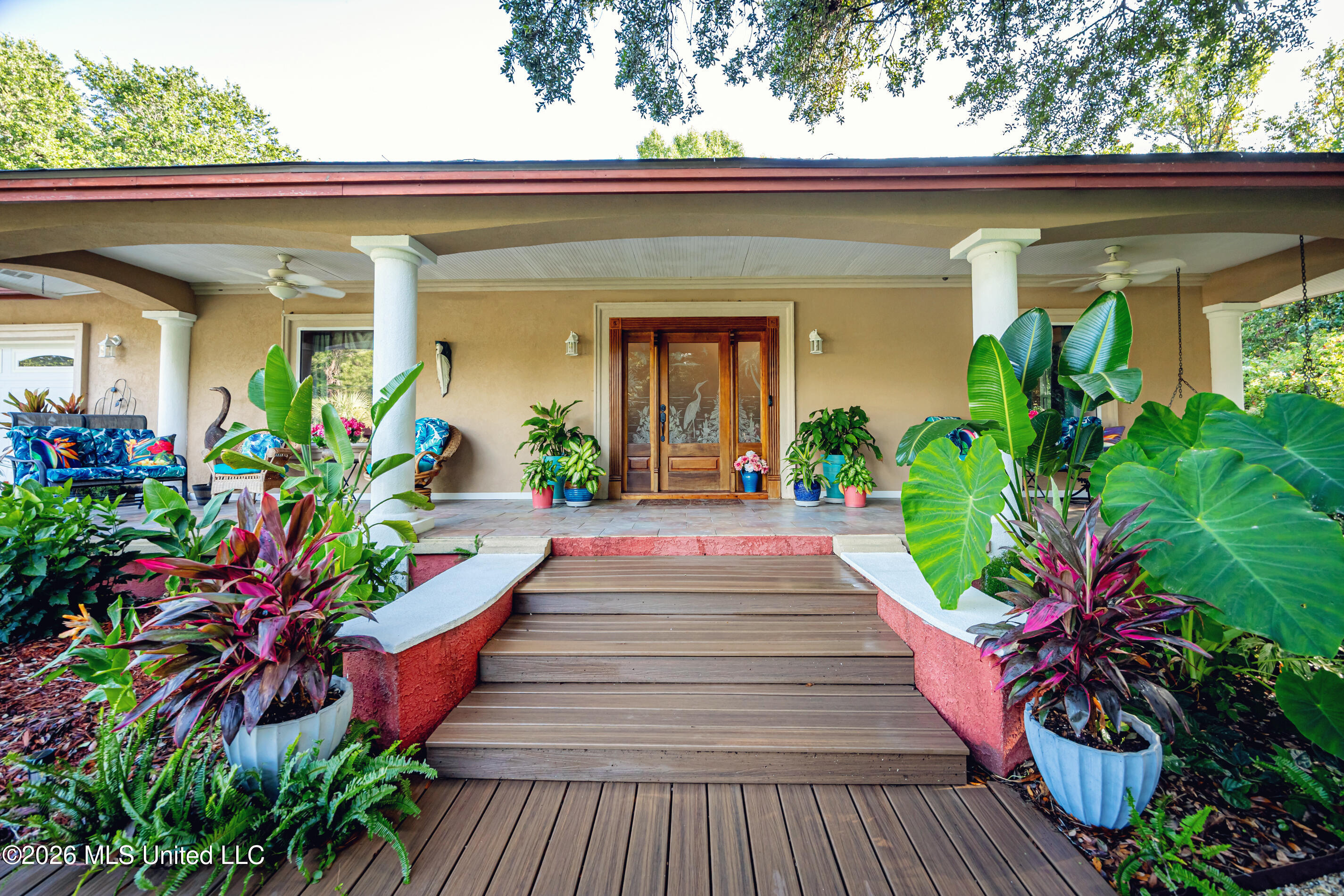 12 Gulfview Drive Property Photo 10
