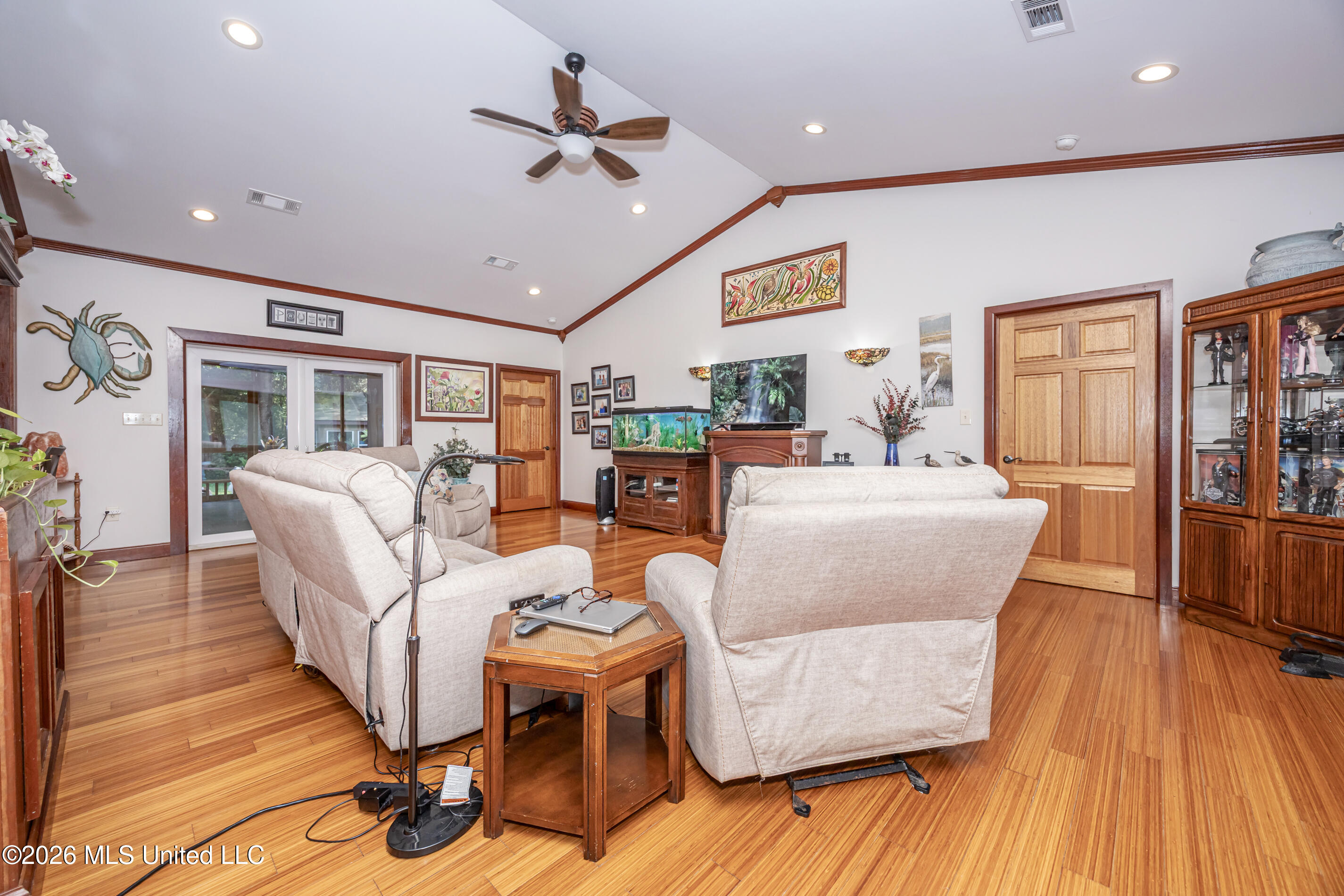 12 Gulfview Drive Property Photo 18