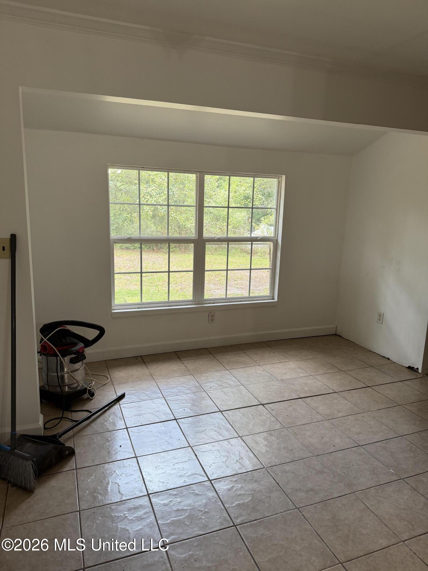 2311 Hester Street Property Photo 14