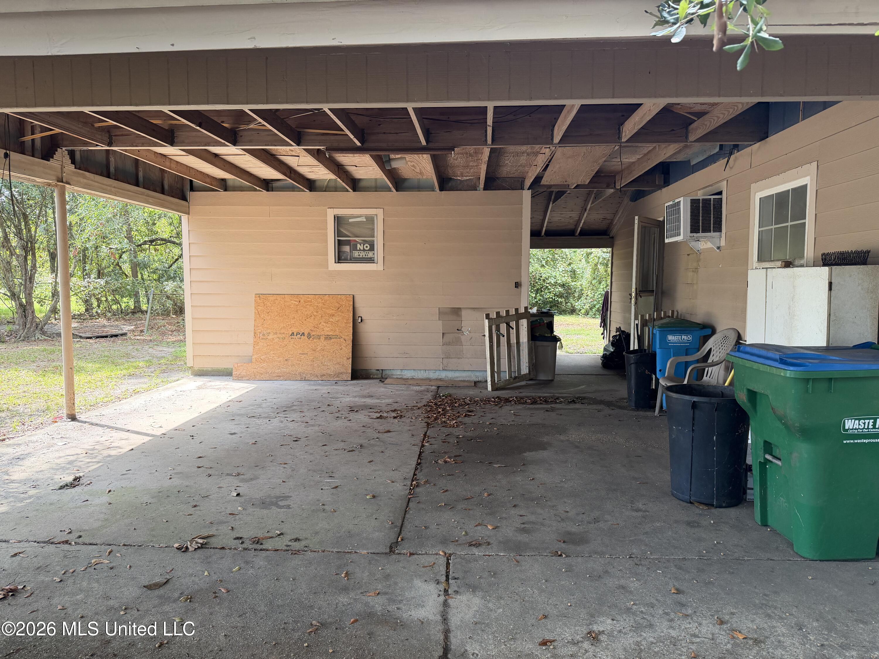 2311 Hester Street Property Photo 16