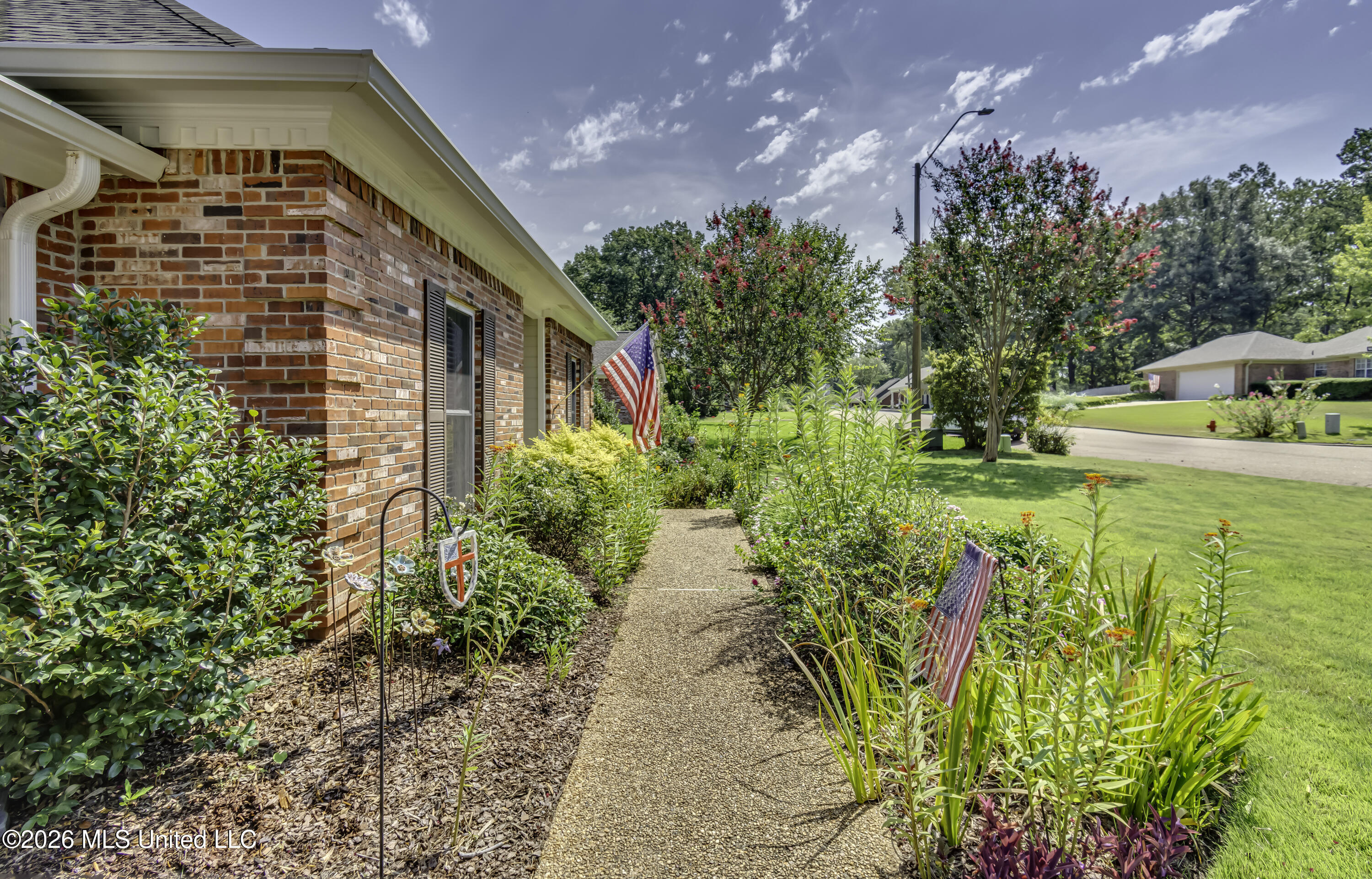229 Woodrun Drive Property Photo 13