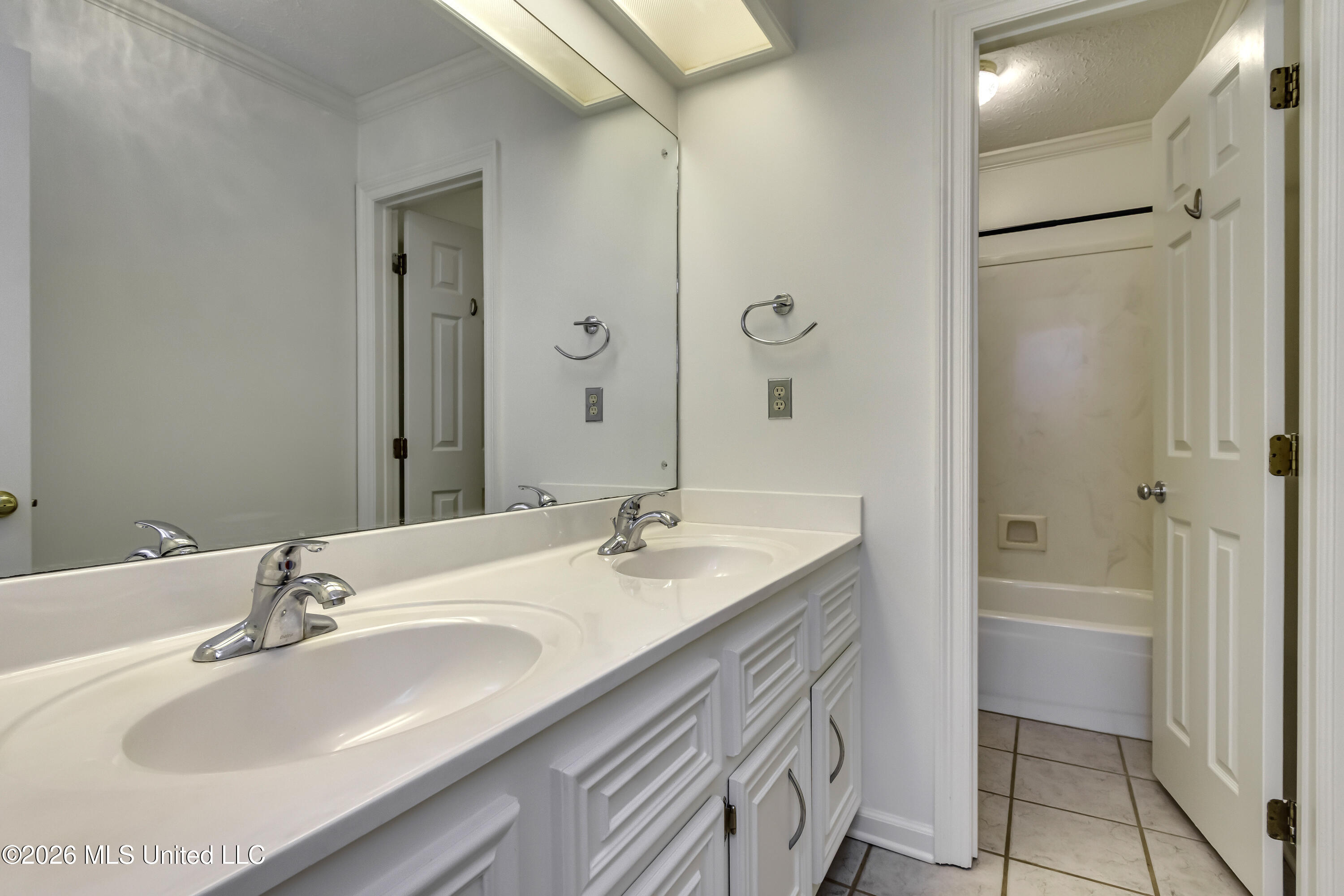 229 Woodrun Drive Property Photo 57