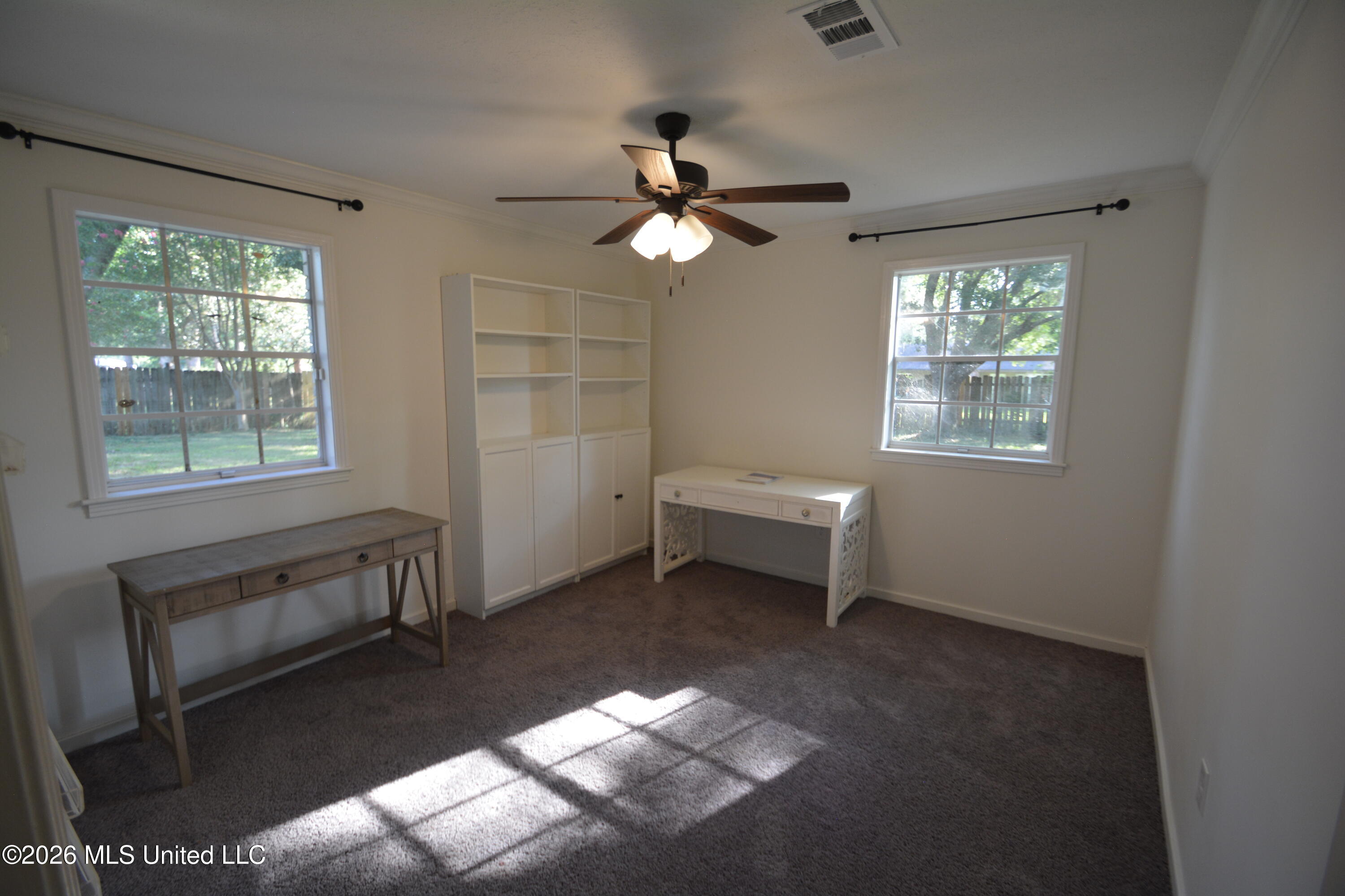 5170 Shirlwood Drive Property Photo 15