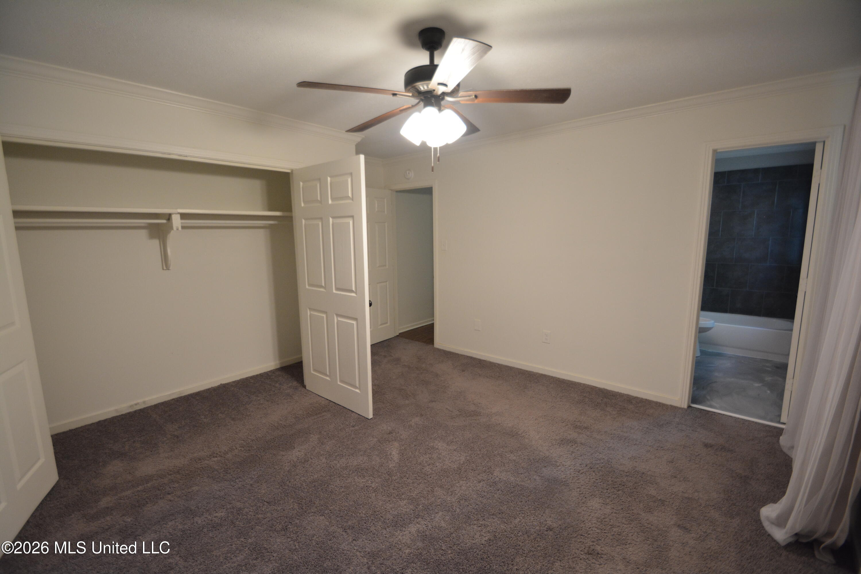 5170 Shirlwood Drive Property Photo 26