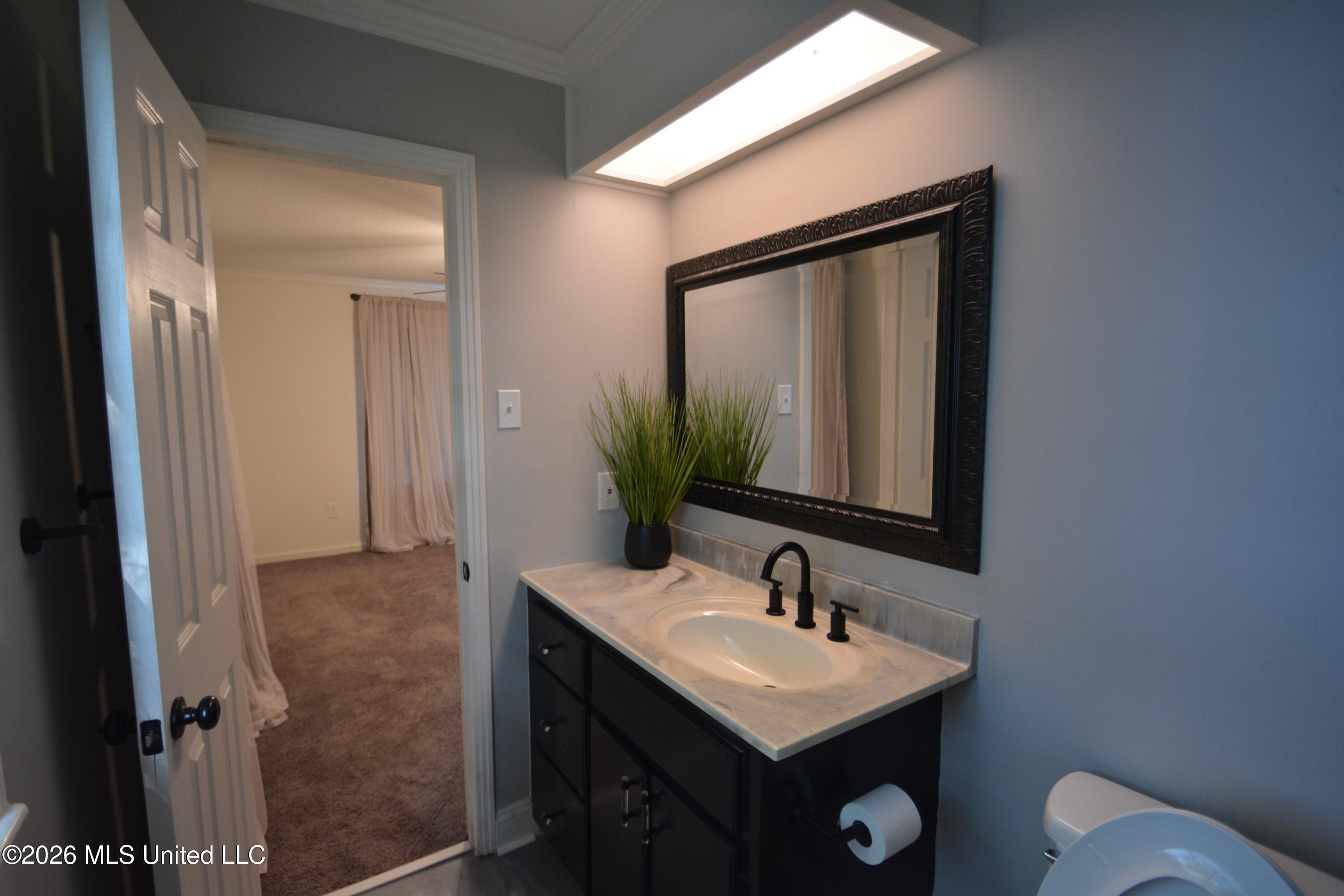 5170 Shirlwood Drive Property Photo 28