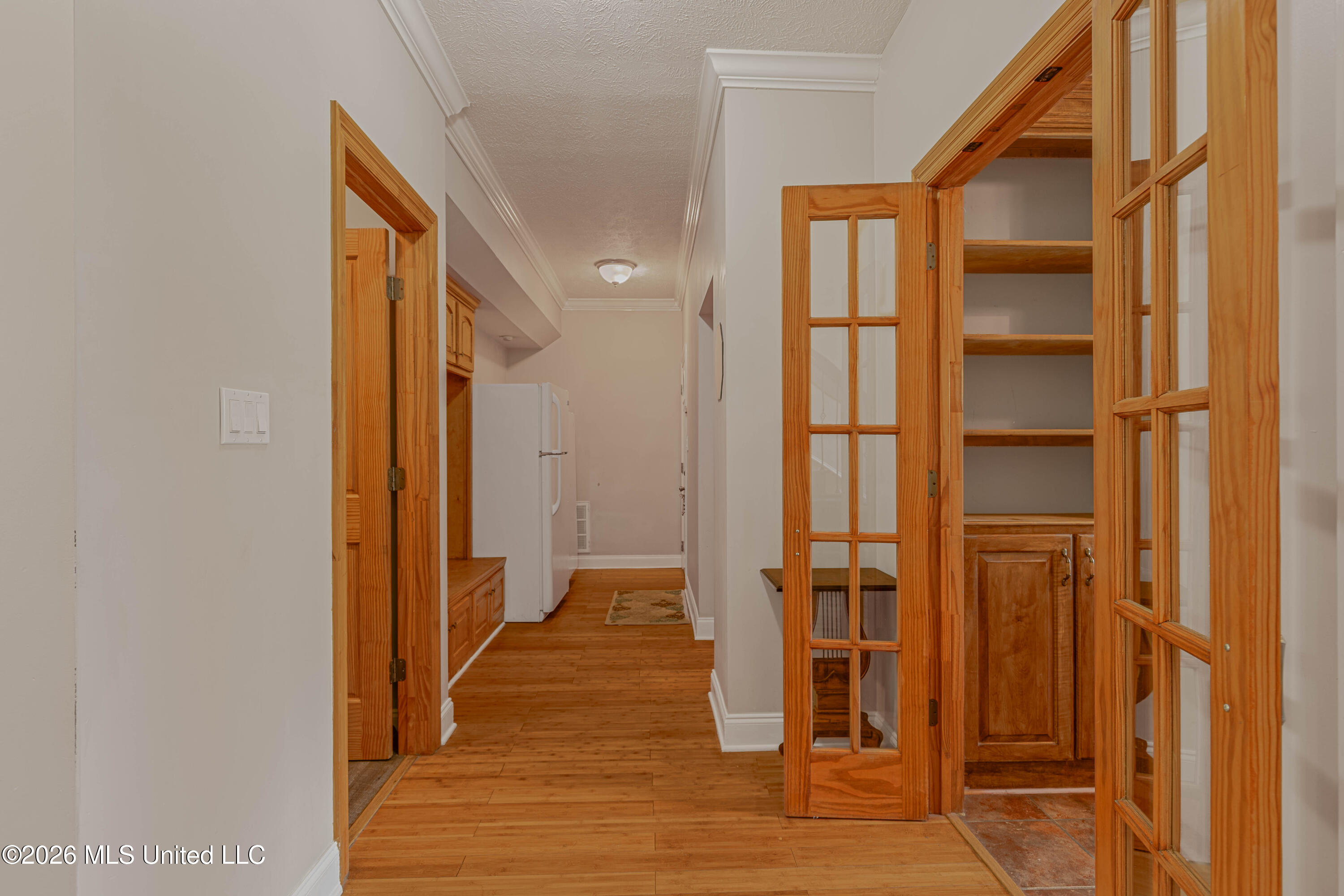 594 Basswood Cove Property Photo 16