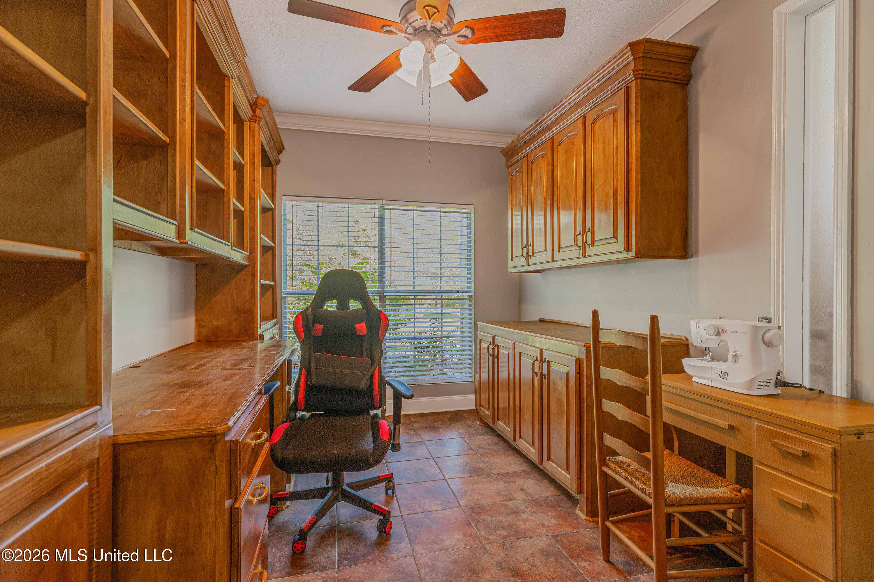 594 Basswood Cove Property Photo 19