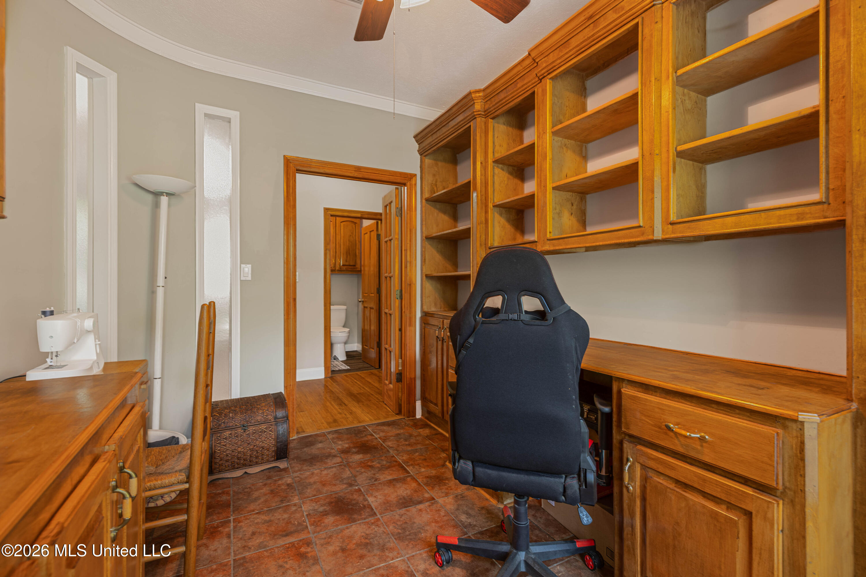 594 Basswood Cove Property Photo 20