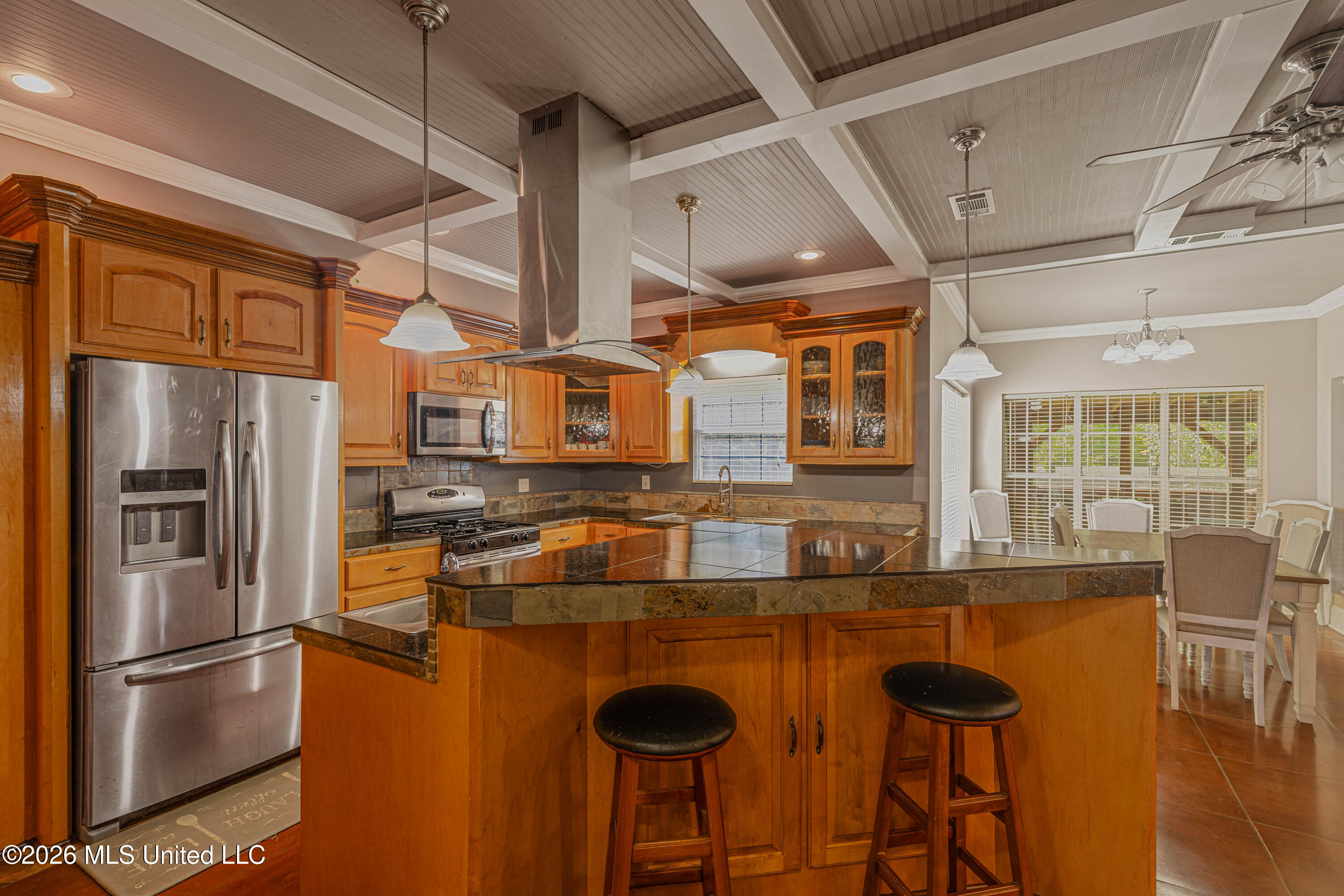 594 Basswood Cove Property Photo 21