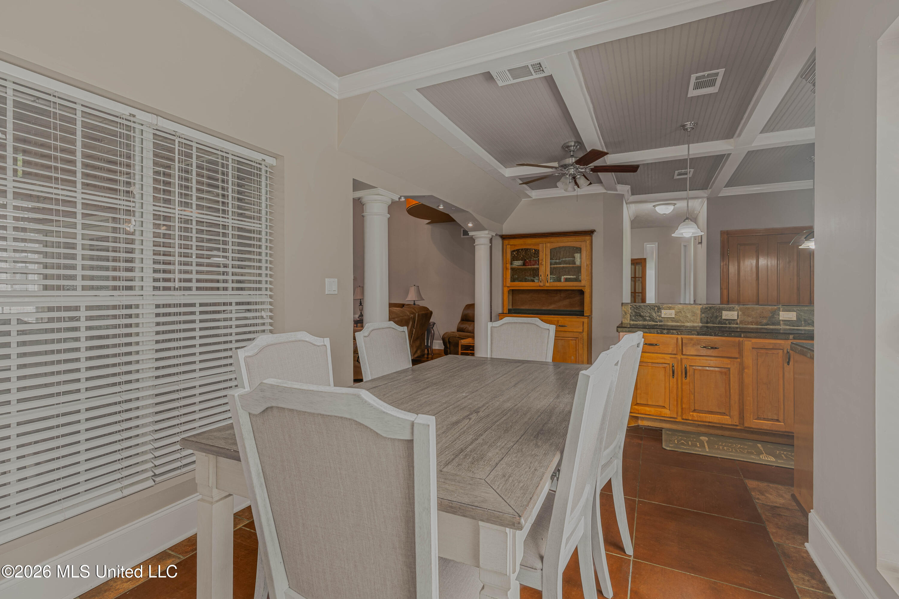 594 Basswood Cove Property Photo 27