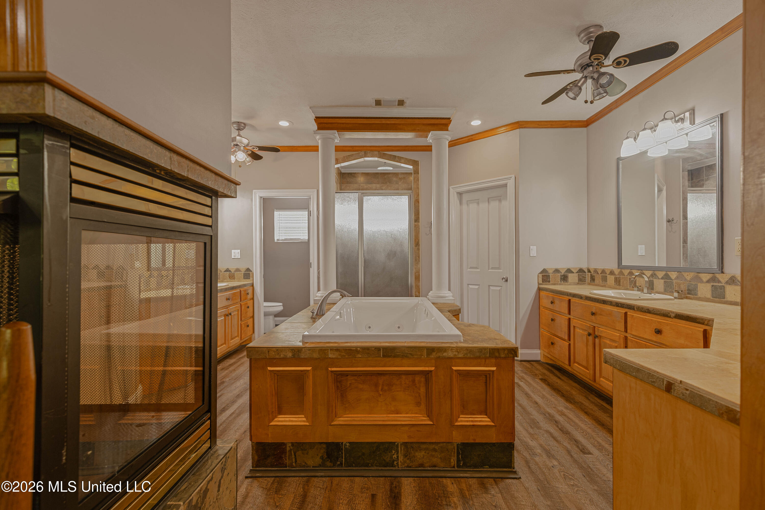 594 Basswood Cove Property Photo 36