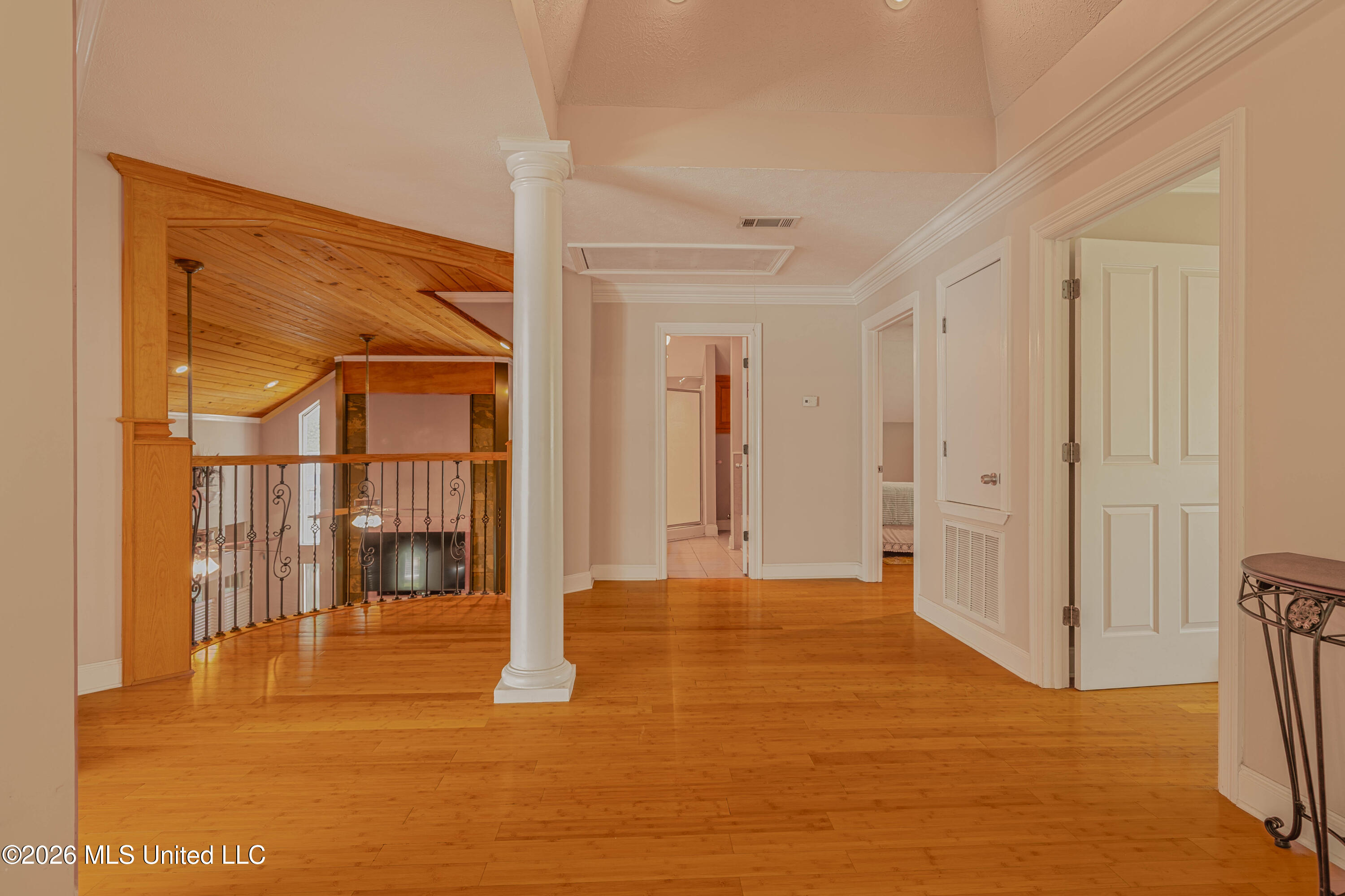 594 Basswood Cove Property Photo 45