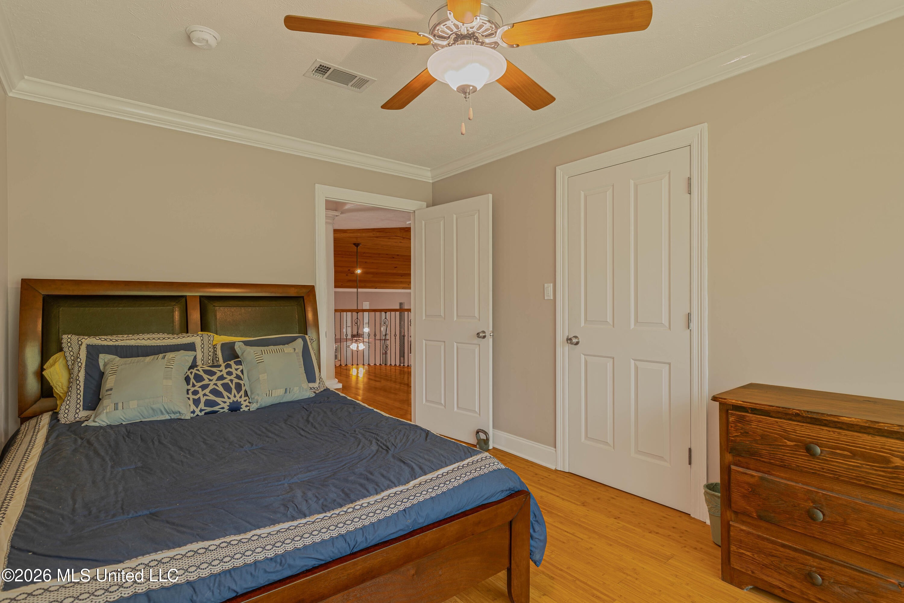 594 Basswood Cove Property Photo 49