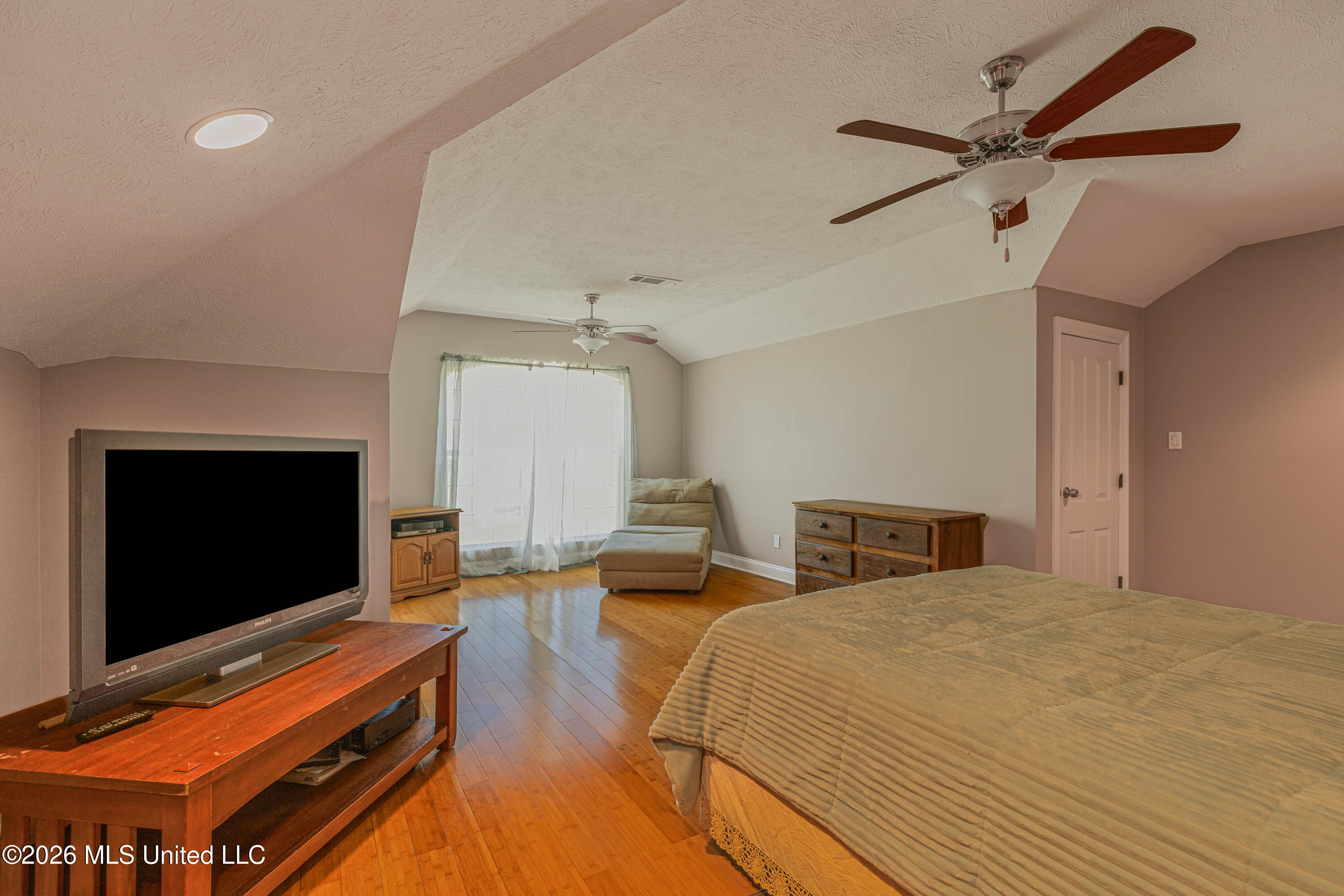 594 Basswood Cove Property Photo 51