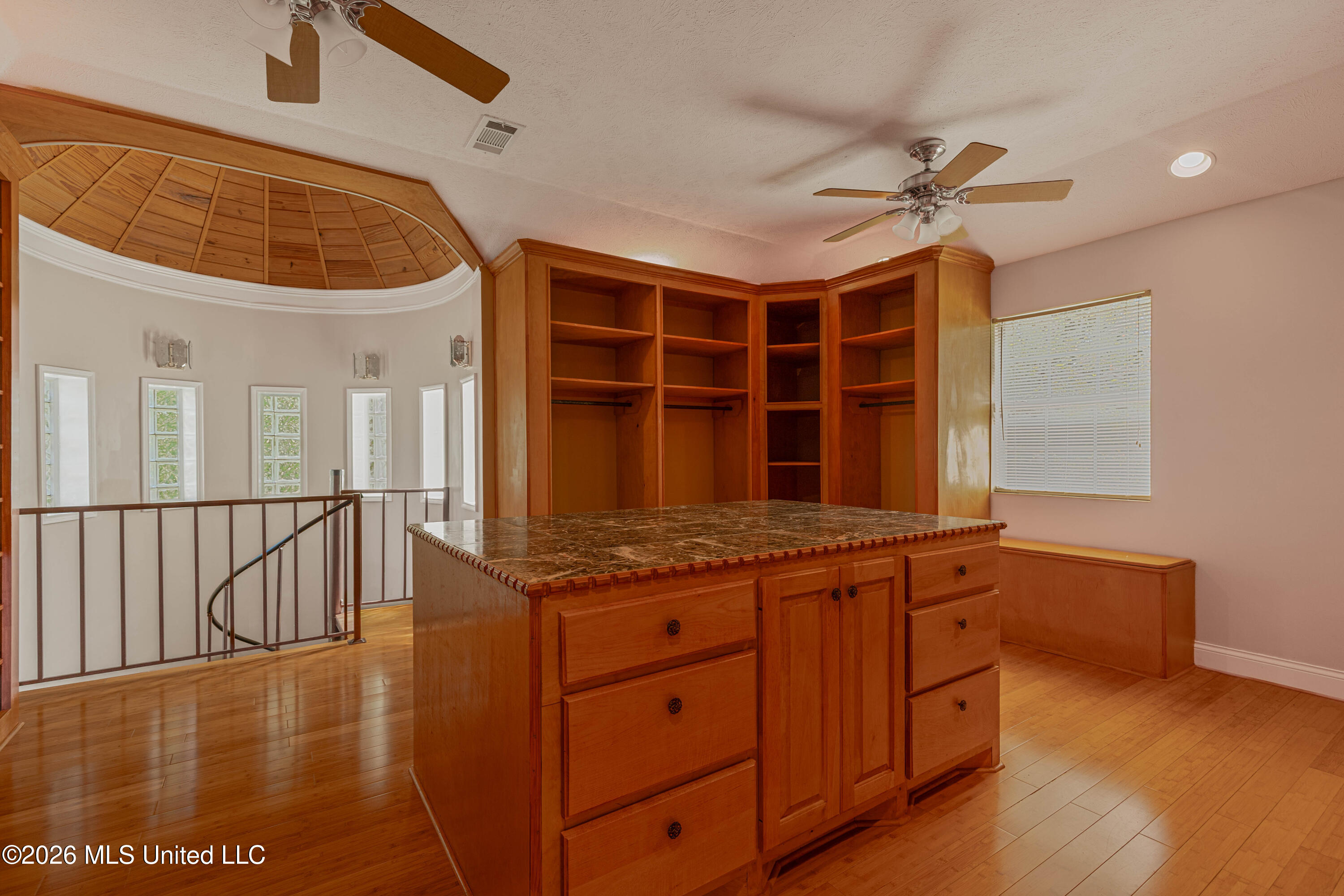 594 Basswood Cove Property Photo 58