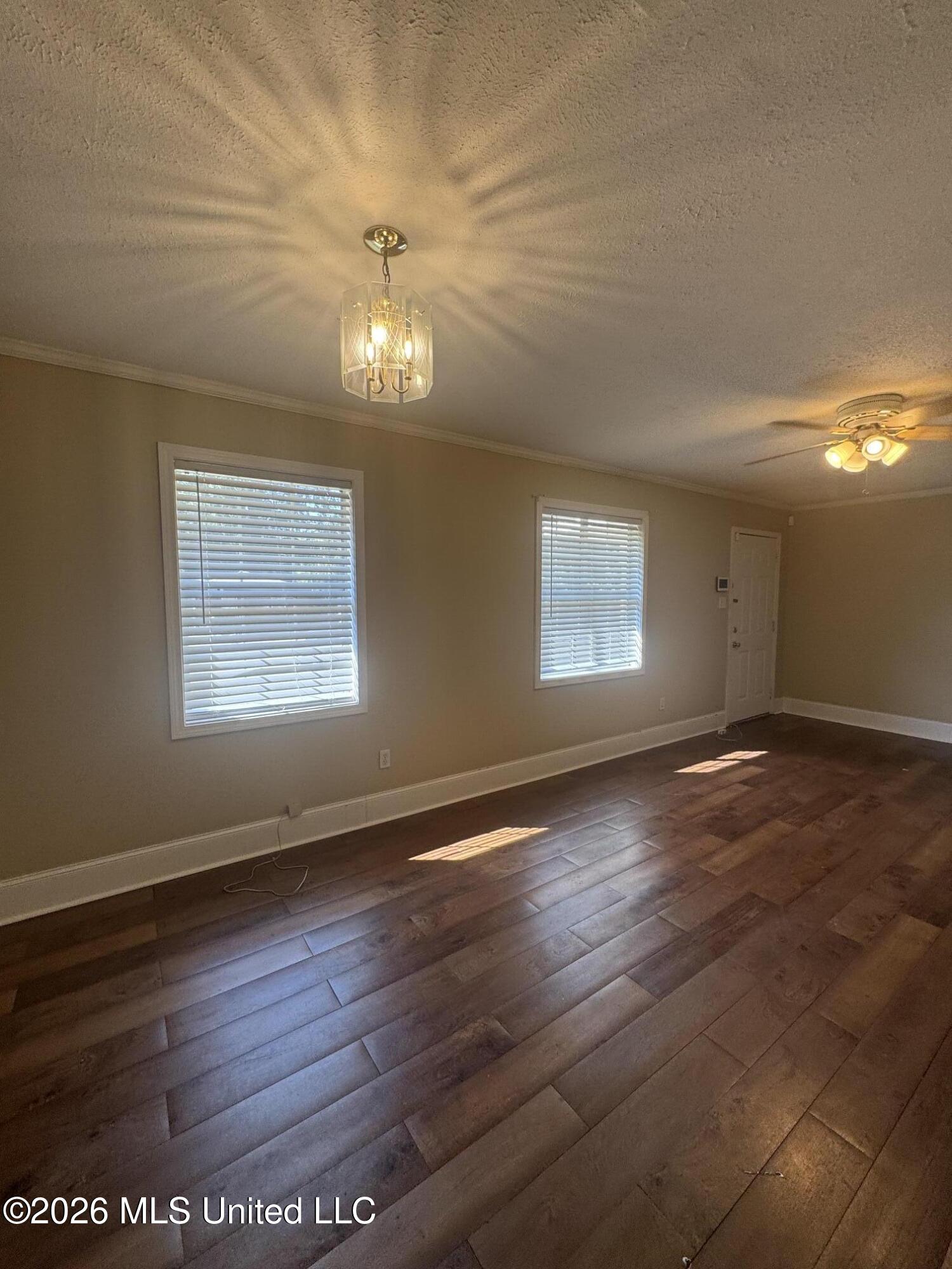 250 Winfield Street Property Photo 2