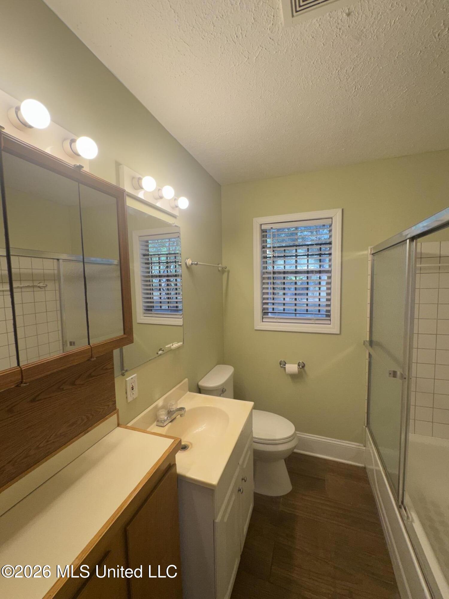 250 Winfield Street Property Photo 11
