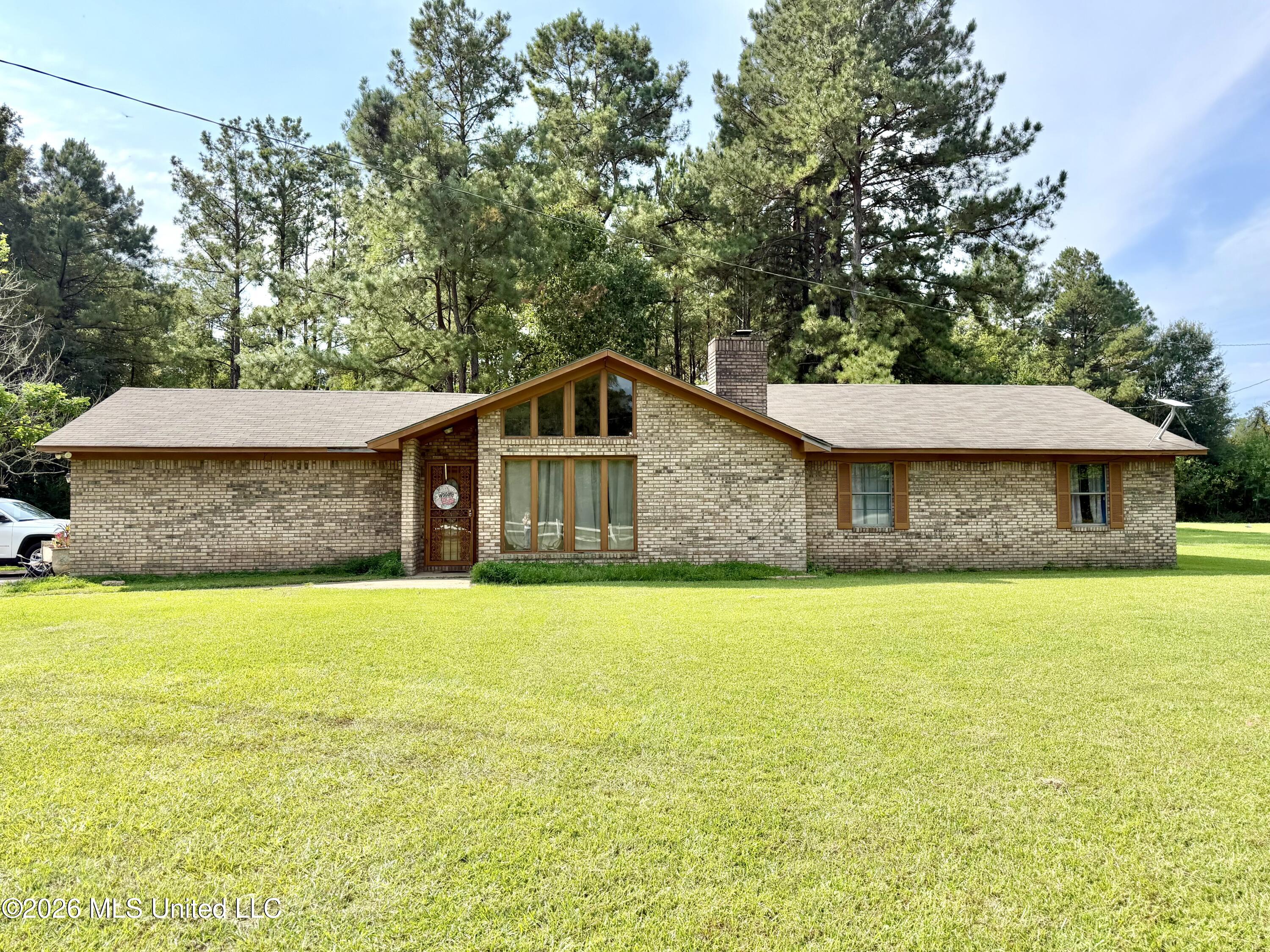 961 Dunn-ratcliff Road Property Photo 1