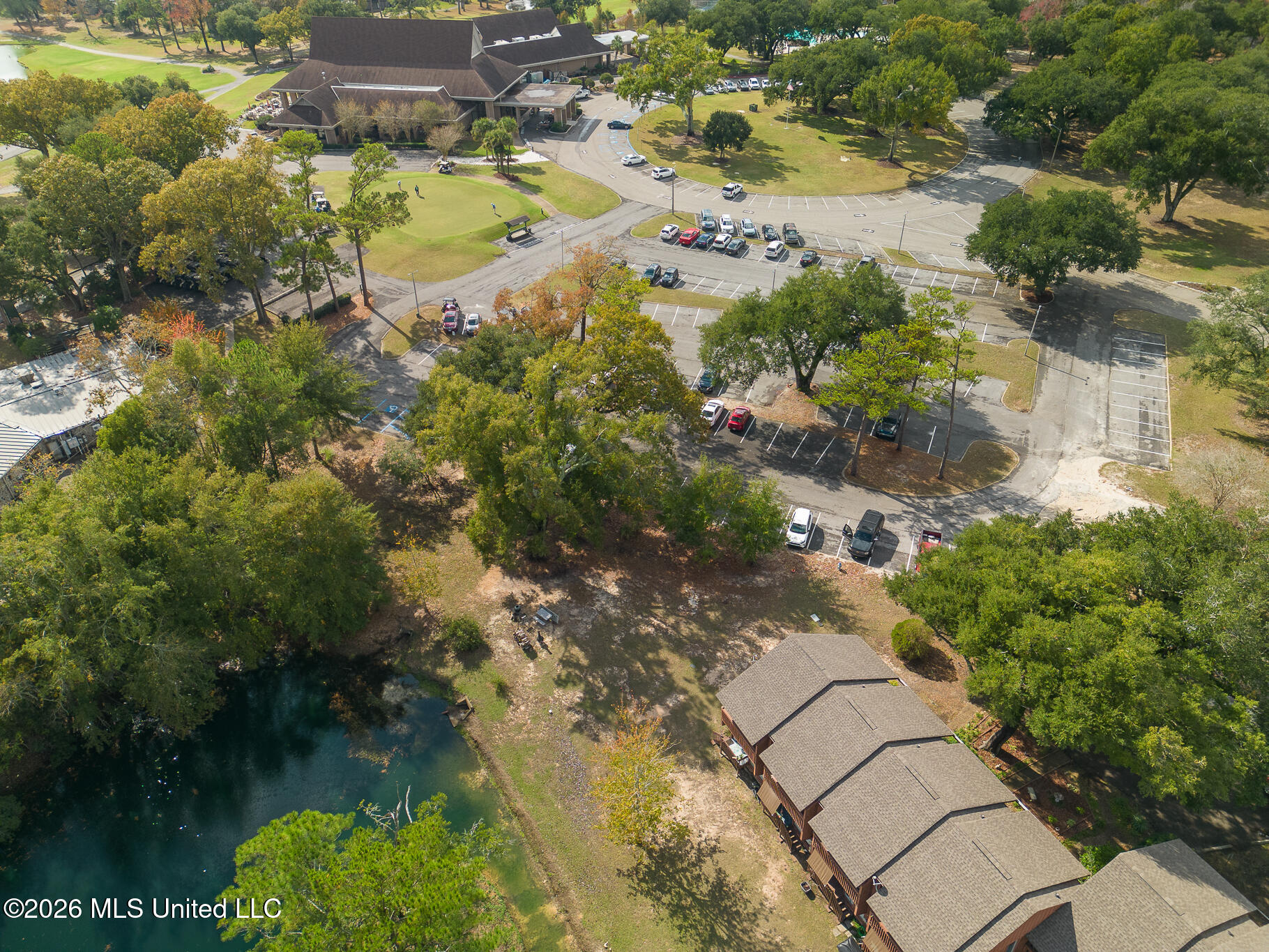 217 Lakeside Villa Property Photo 14