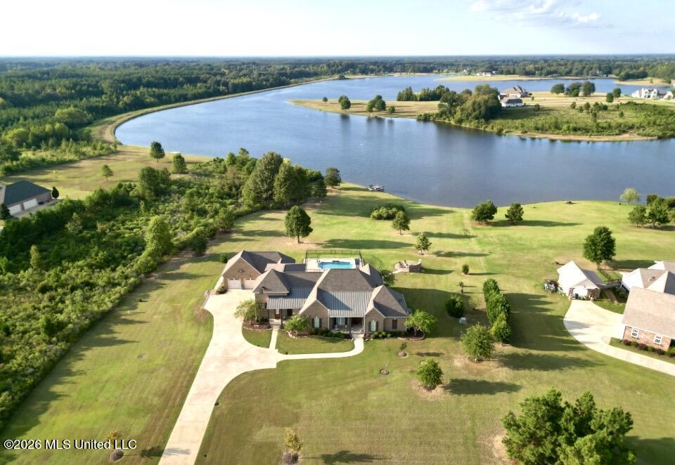 129 Churchill Place Property Photo 1