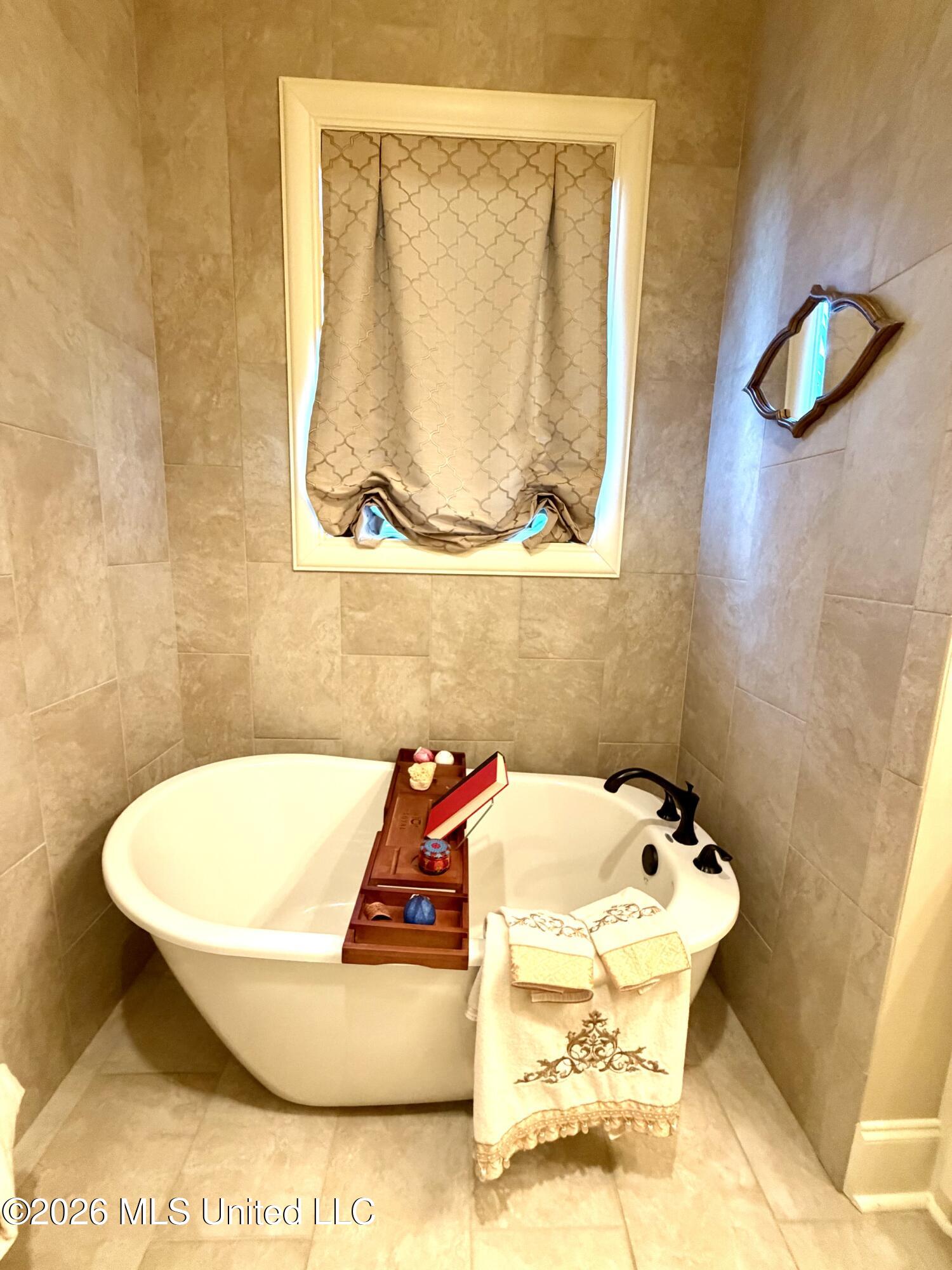 129 Churchill Place Property Photo 31
