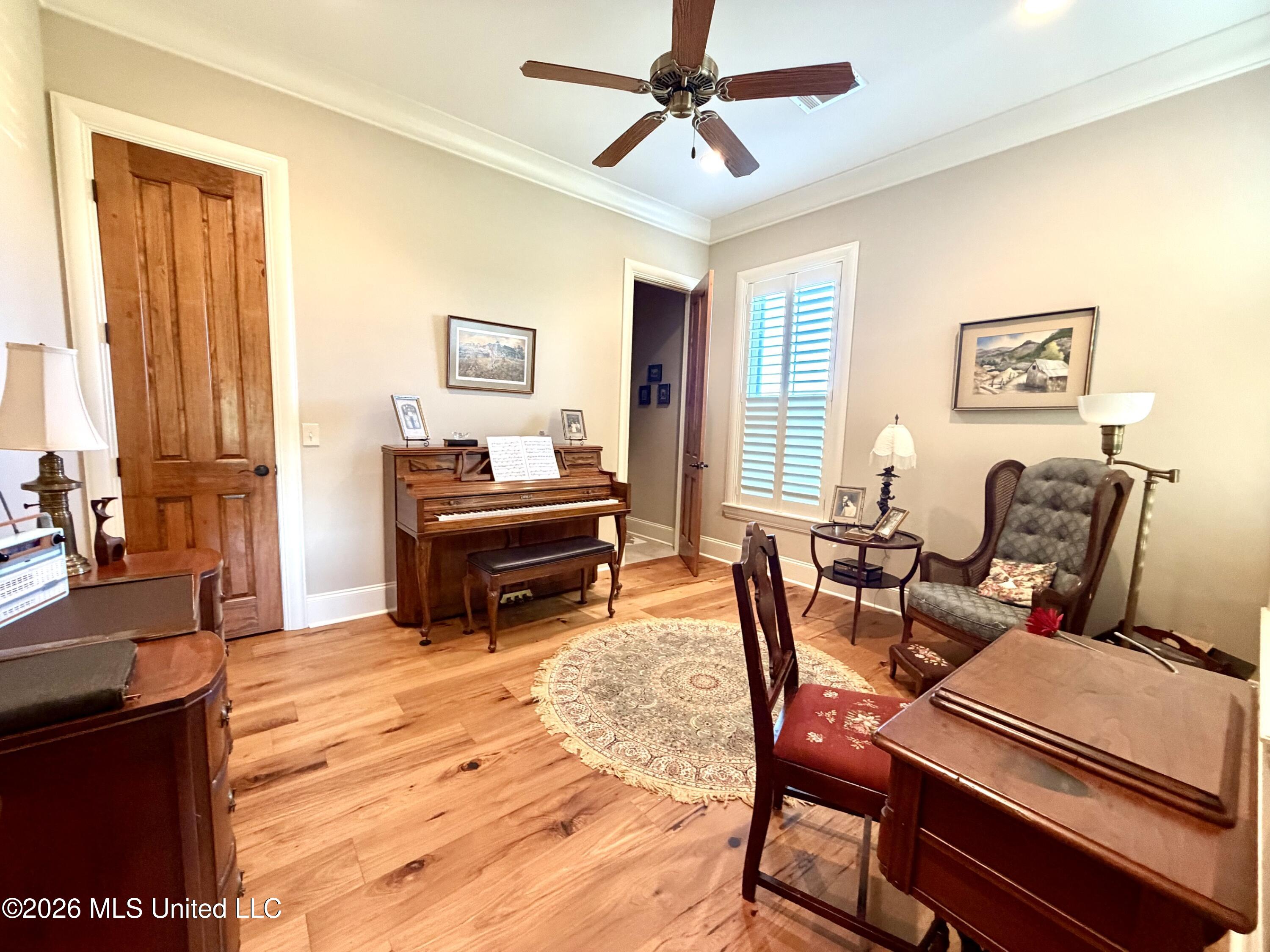 129 Churchill Place Property Photo 45