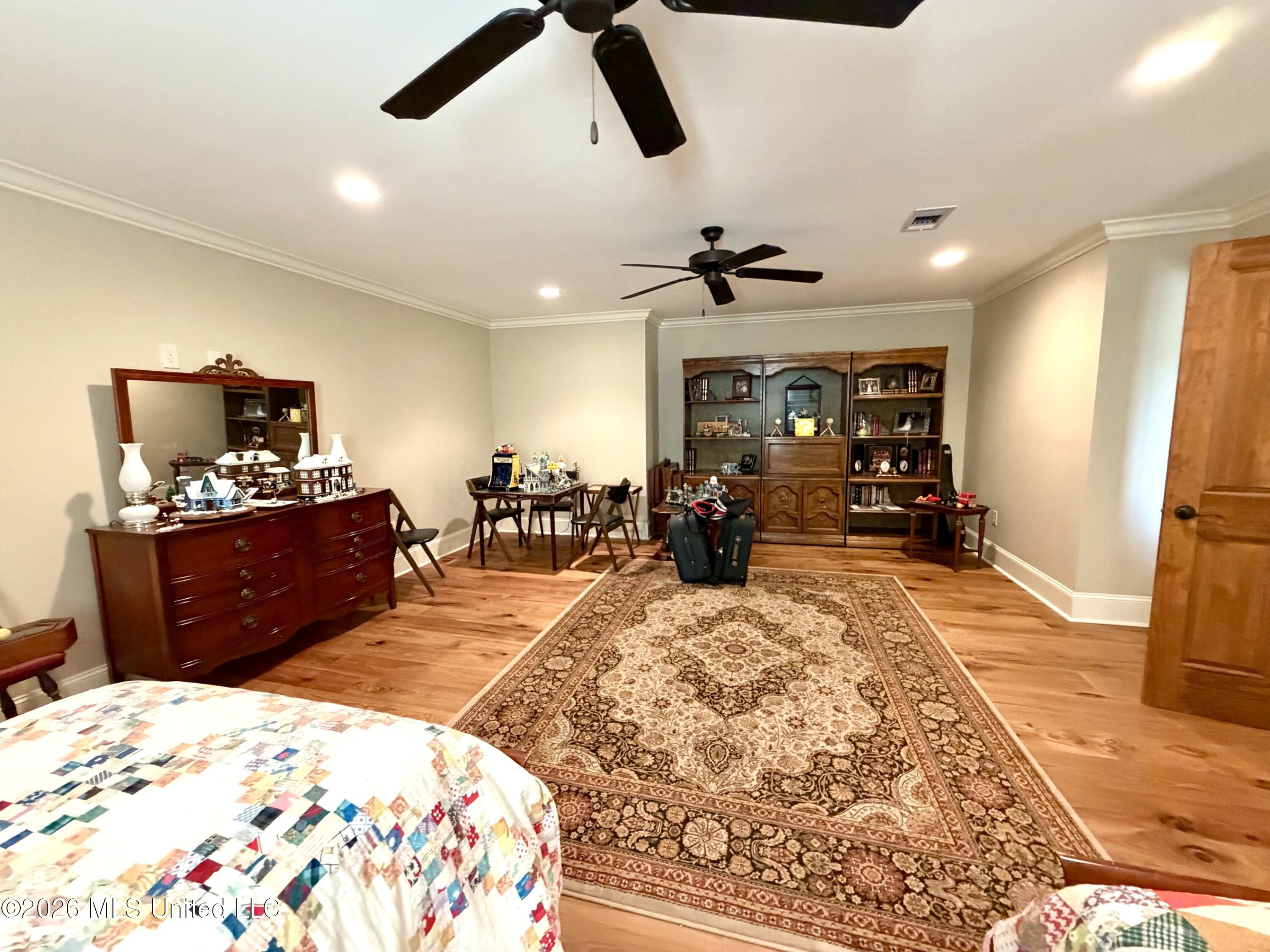 129 Churchill Place Property Photo 49