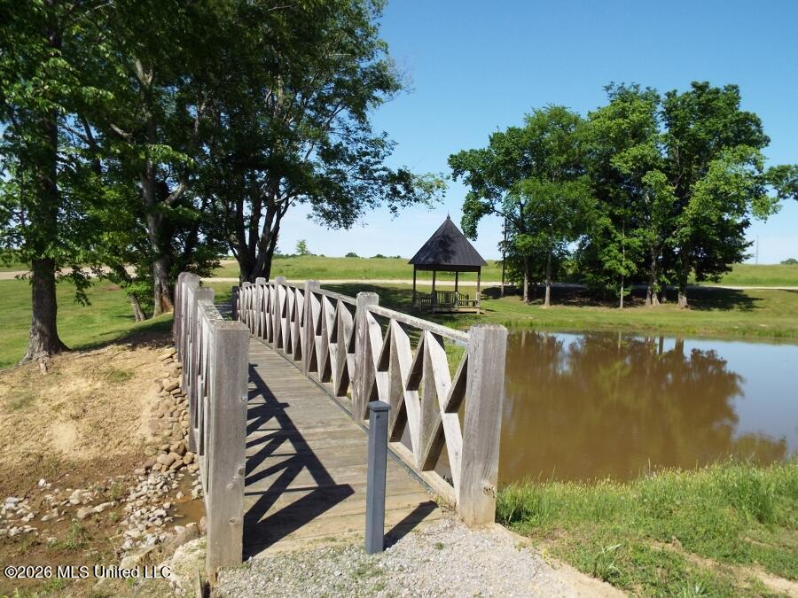 129 Churchill Place Property Photo 64